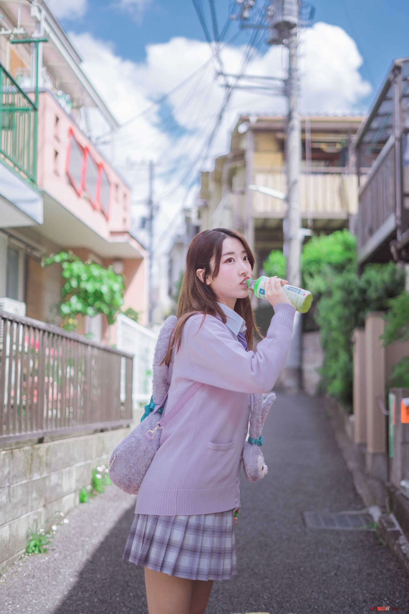 https://www.lss77.com/wp-content/uploads/2021/03/0002-72-1600x2400.jpg
