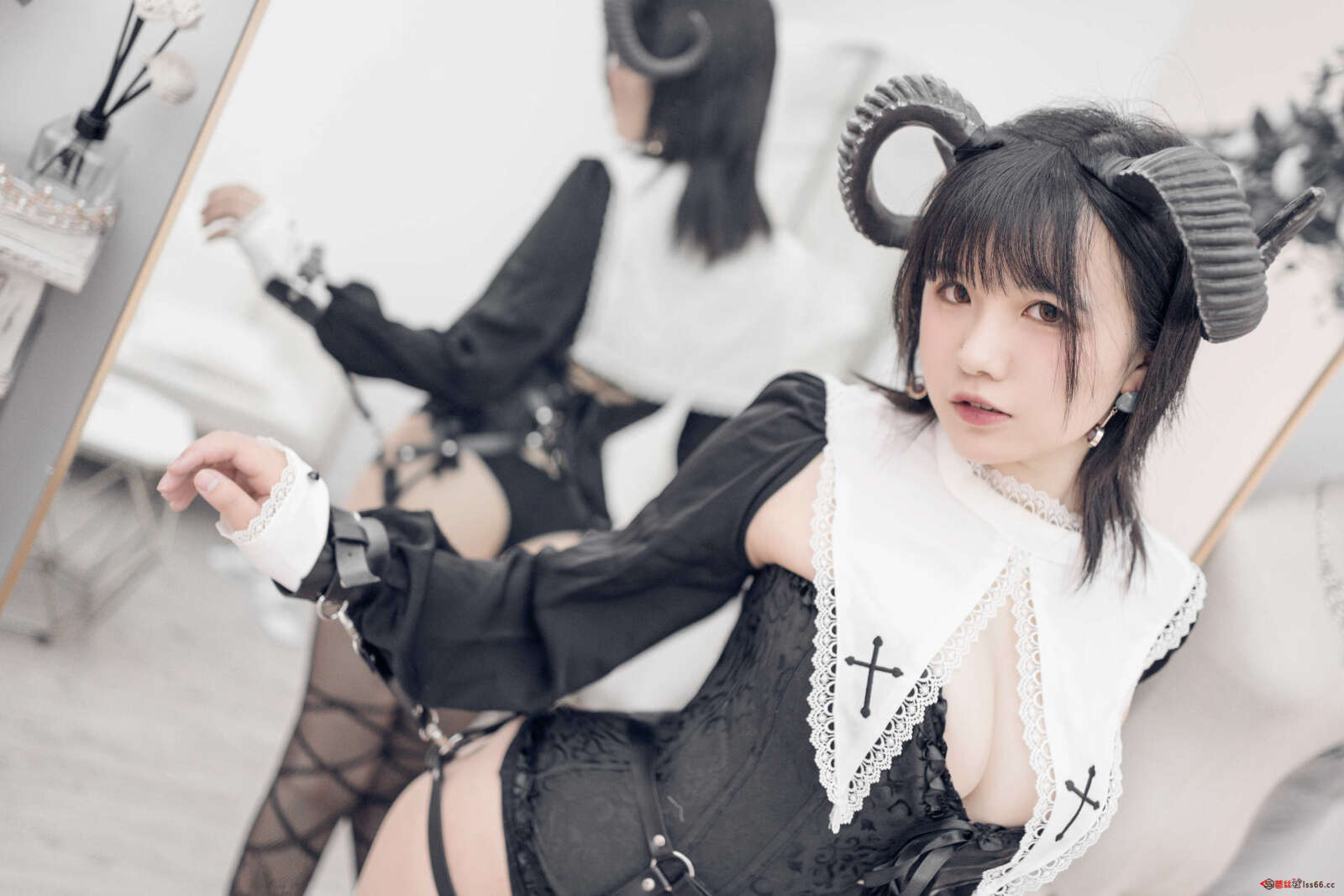 https://www.lss77.com/wp-content/uploads/2021/03/R-18-159-1600x1067.jpg