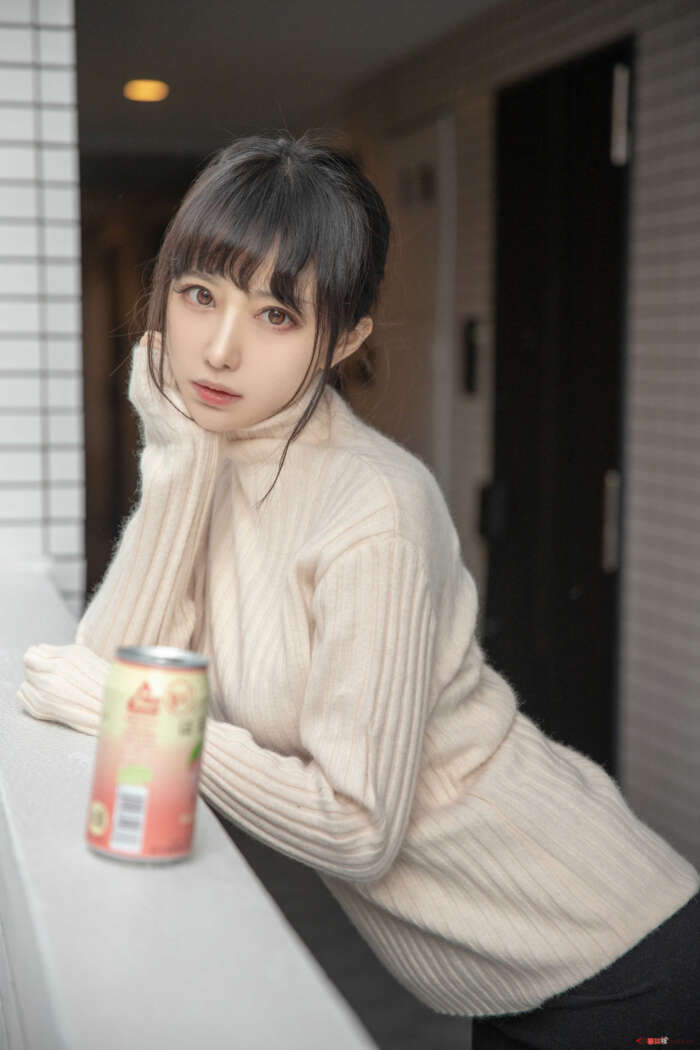 Shika小鹿鹿 NO.064 年上彼女 [37P-353MB]