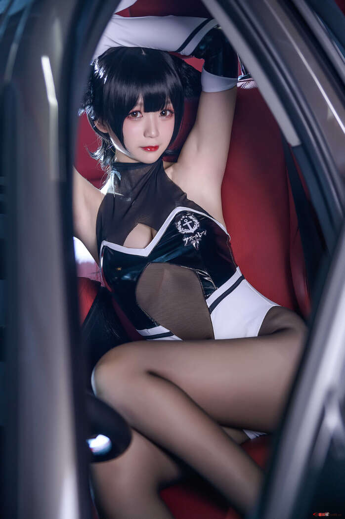 樱落酱 NO.001 高雄赛车 [12P-215MB]