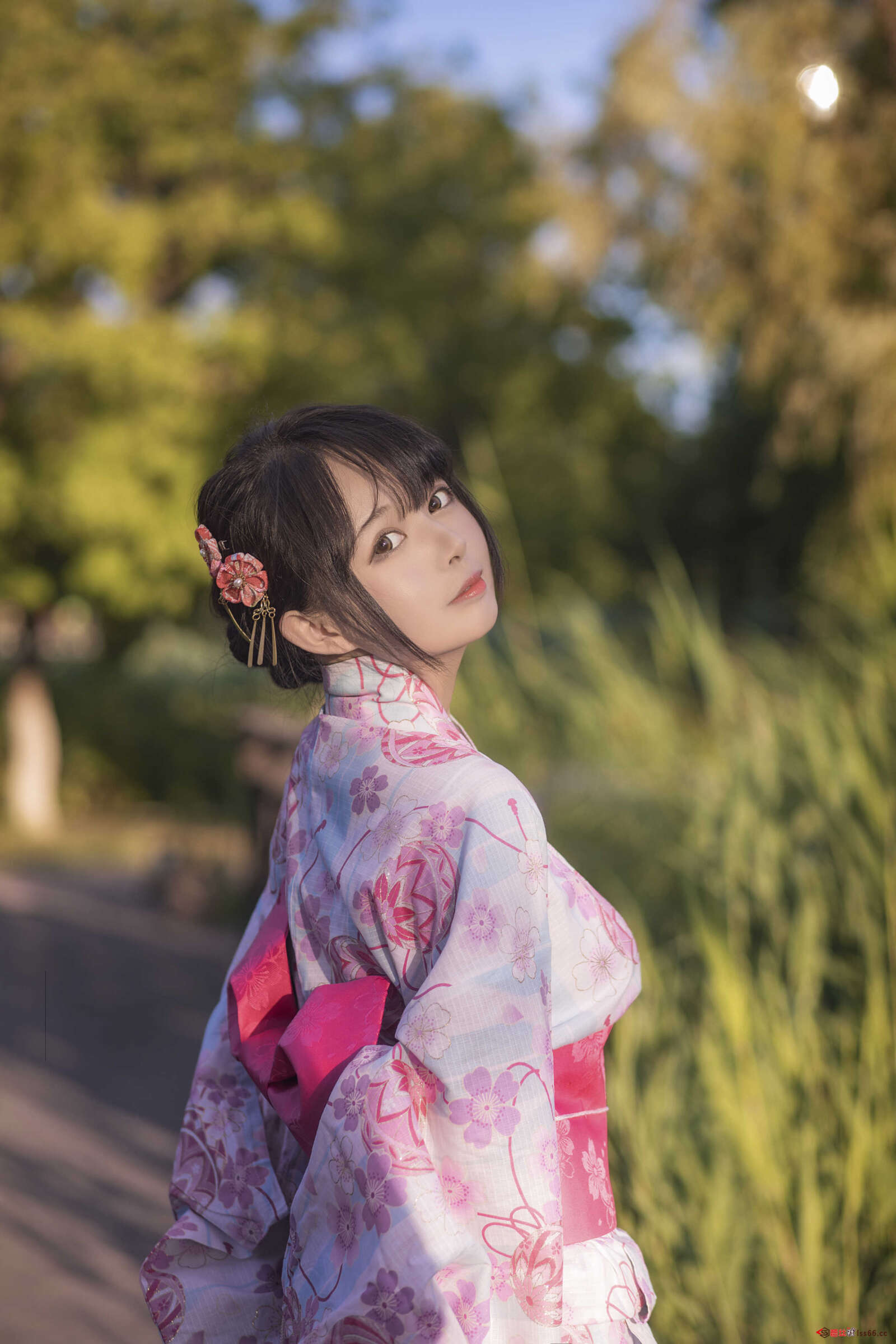 https://www.lss77.com/wp-content/uploads/2021/04/cover-456-1600x2400.jpg