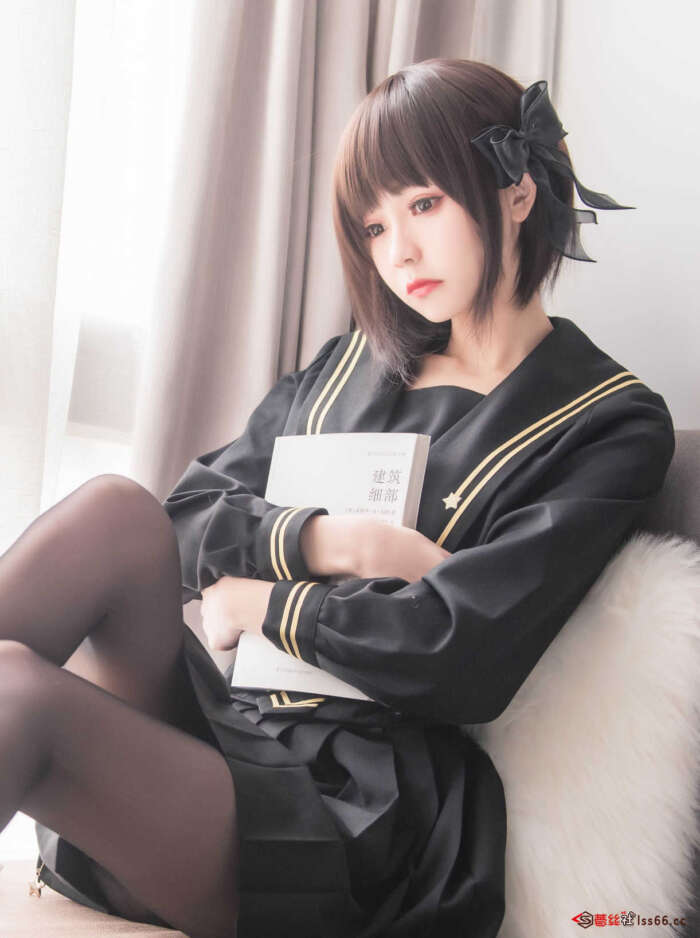 你的负卿 NO.004 窗台制服 [19P-129MB]
