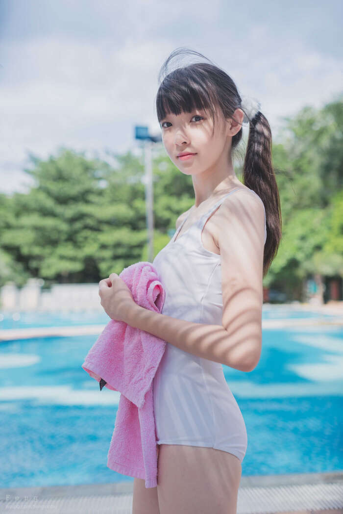 祖木子 NO.012 泳边白丝 [29P-42MB]