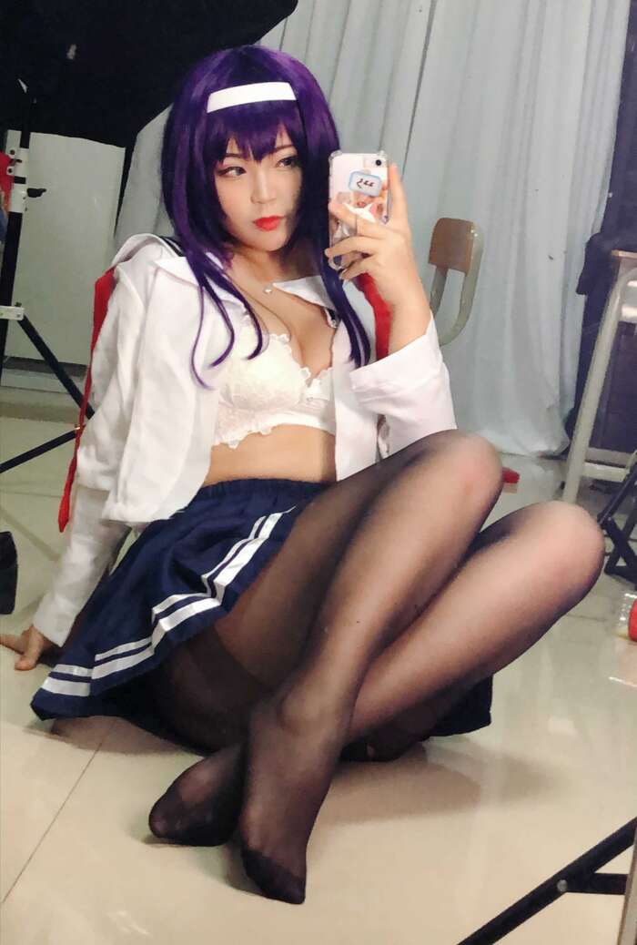 白烨 – Vol.019 学姐校服自拍[26P-58.6M]