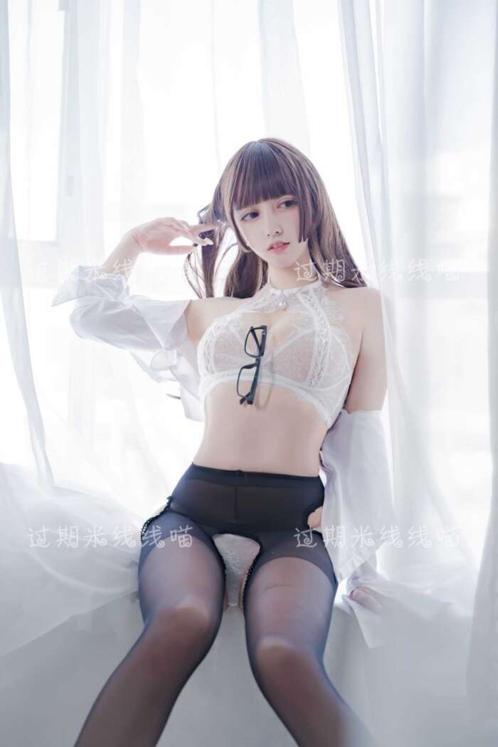 过期米线线喵 044米线 – OL 情欲 [40P 9MB]