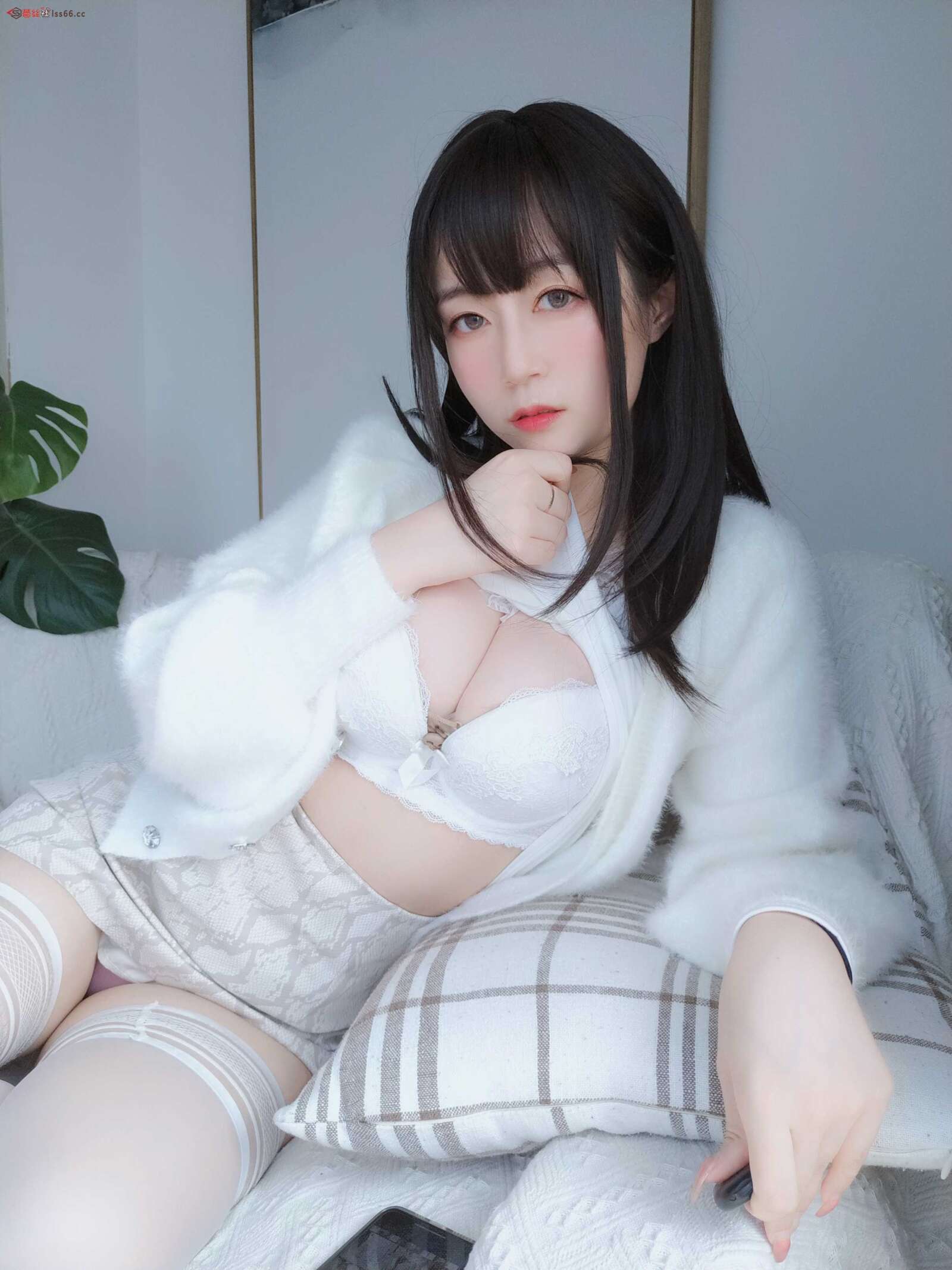 https://www.lss77.com/wp-content/uploads/2021/07/R-25-105-1600x2134.jpg