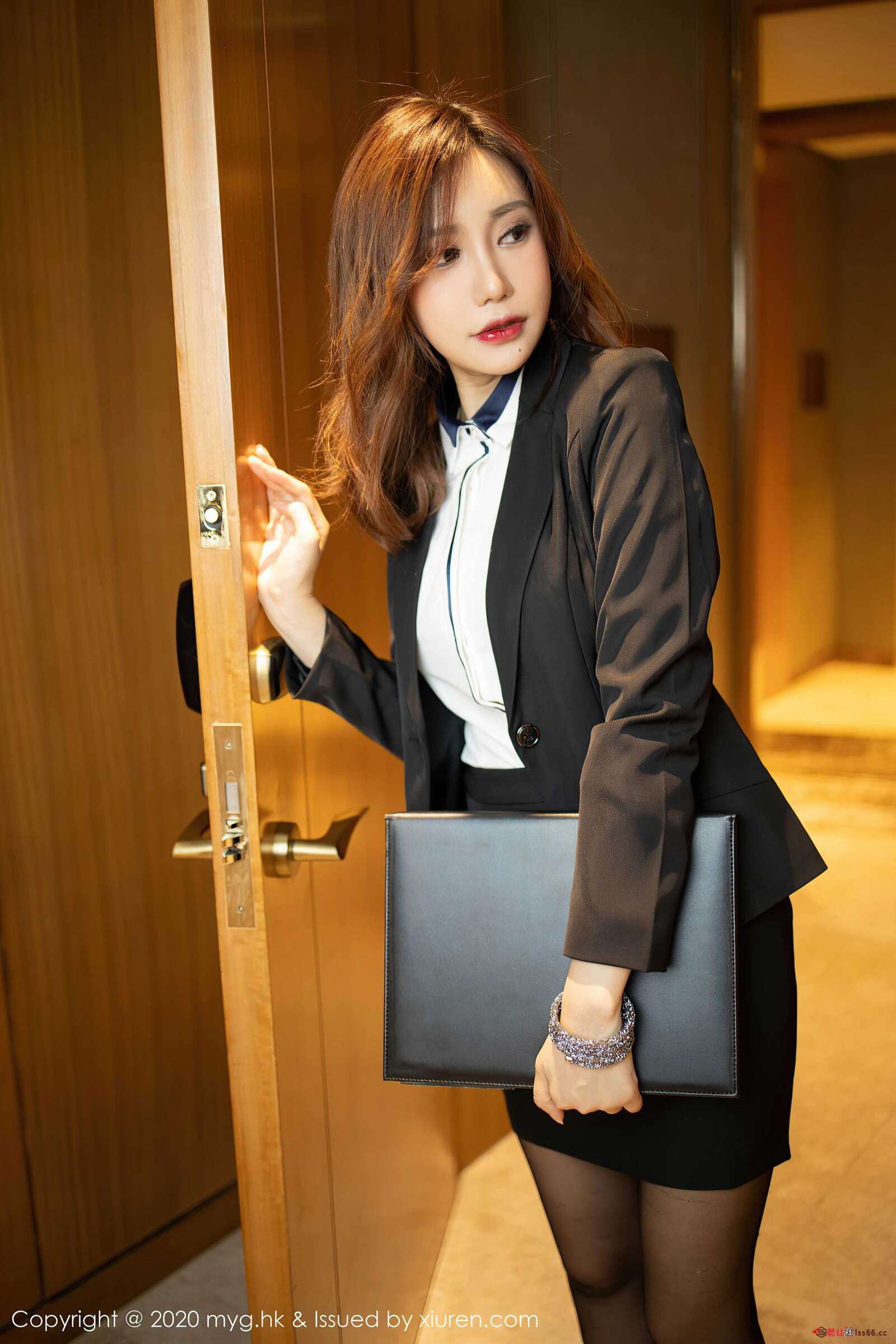 https://www.lss77.com/wp-content/uploads/2021/09/0009-231-1600x2400.jpg
