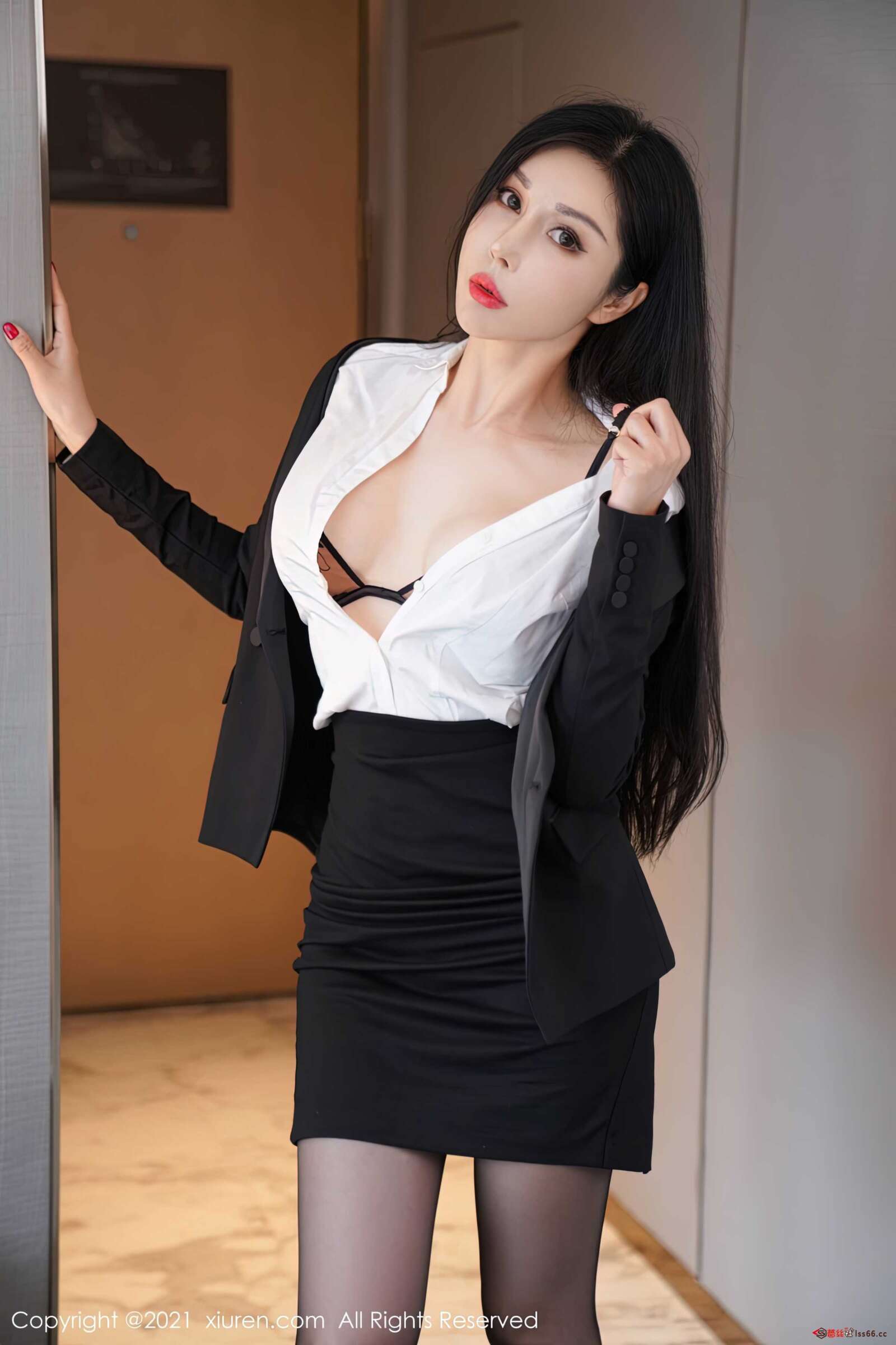 https://www.lss77.com/wp-content/uploads/2021/10/0028-355-1600x2400.jpg