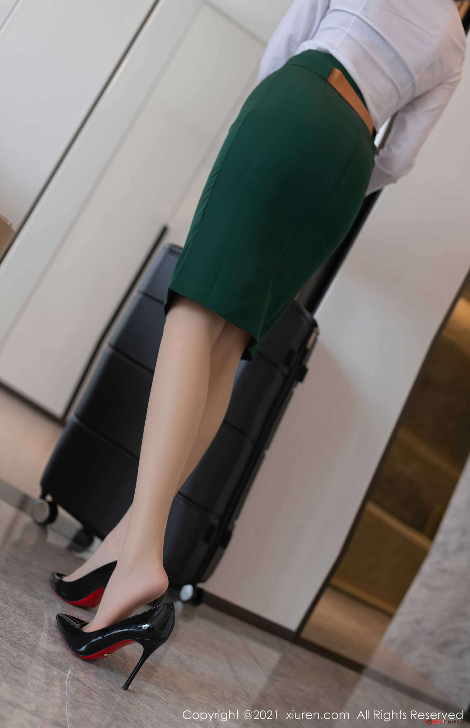 https://www.lss77.com/wp-content/uploads/2021/11/0021-405-1549x2400.jpg