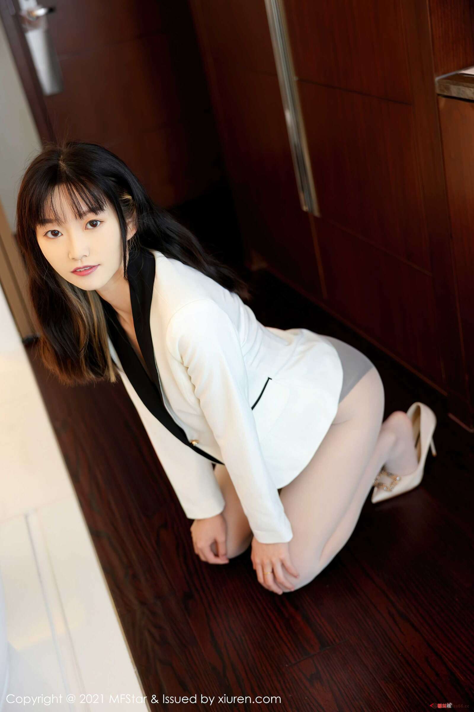 https://www.lss77.com/wp-content/uploads/2021/11/0024-412-1600x2400.jpg