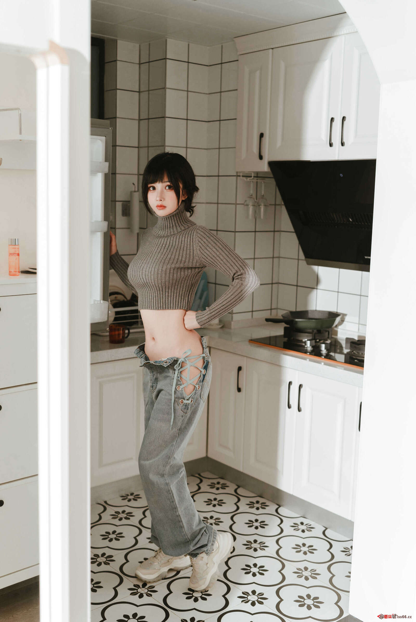 https://www.lss77.com/wp-content/uploads/2021/11/01-3-1600x2395.jpg