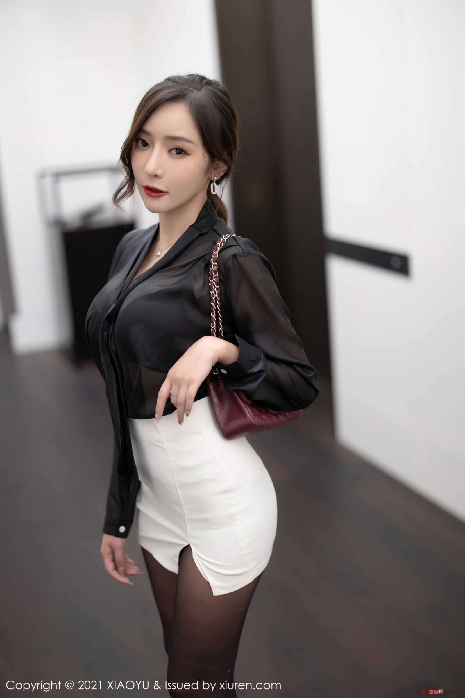 https://www.lss77.com/wp-content/uploads/2021/12/0002-44-1600x2400.jpg