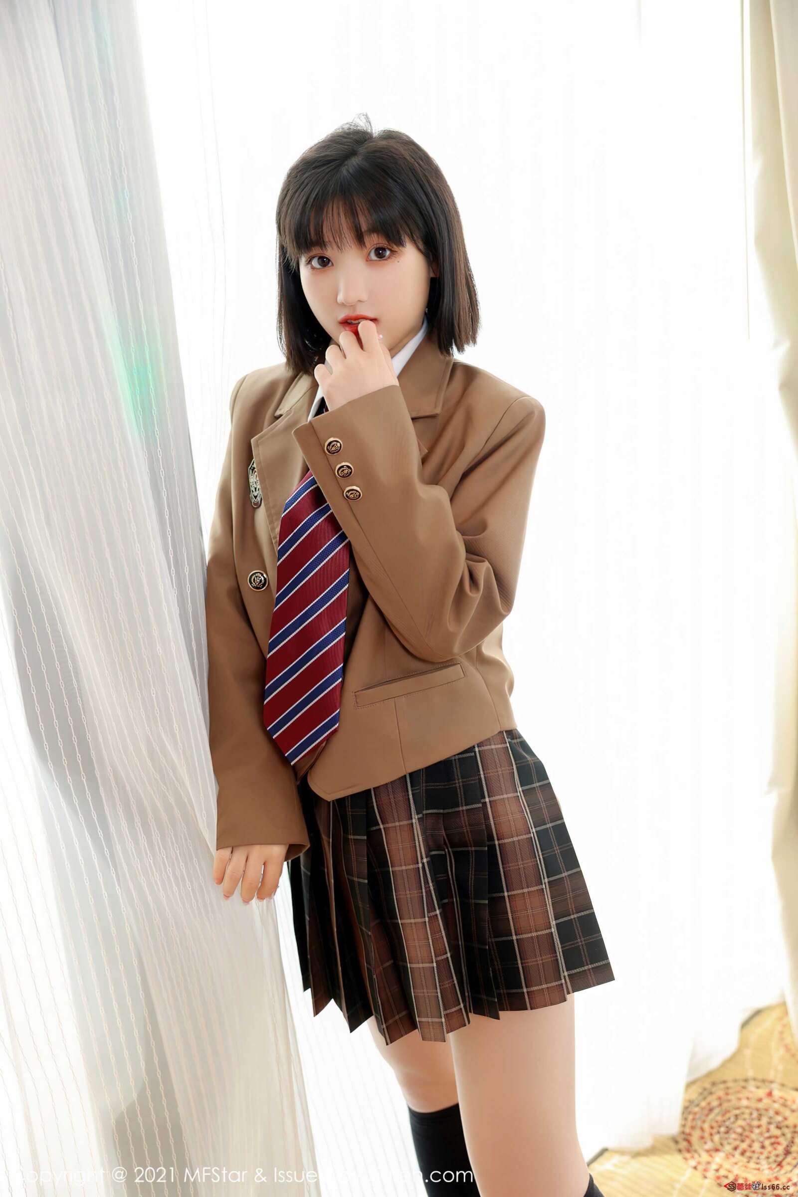 https://www.lss77.com/wp-content/uploads/2021/12/0005-184-1600x2400.jpg