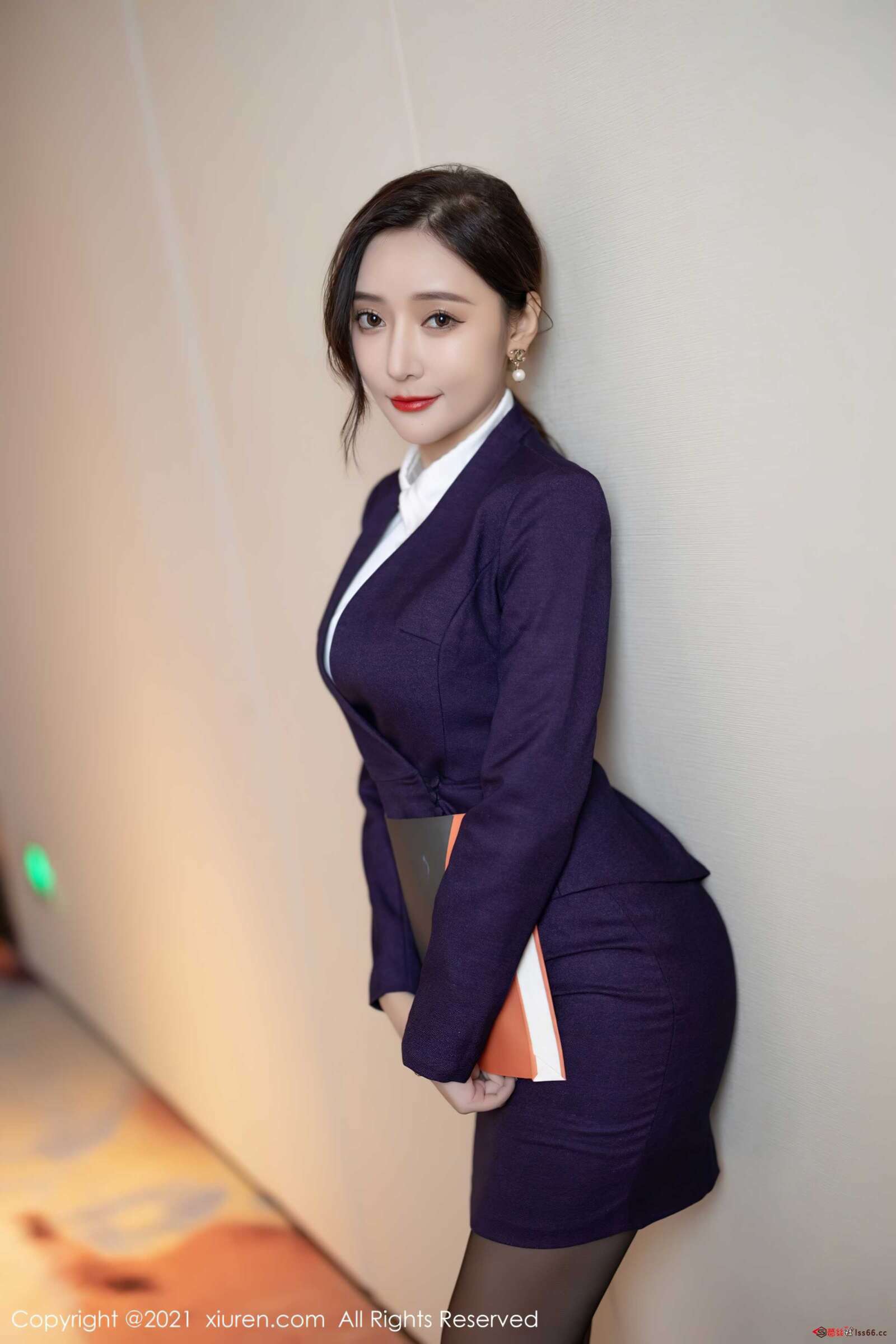 https://www.lss77.com/wp-content/uploads/2021/12/0007-189-1600x2400.jpg
