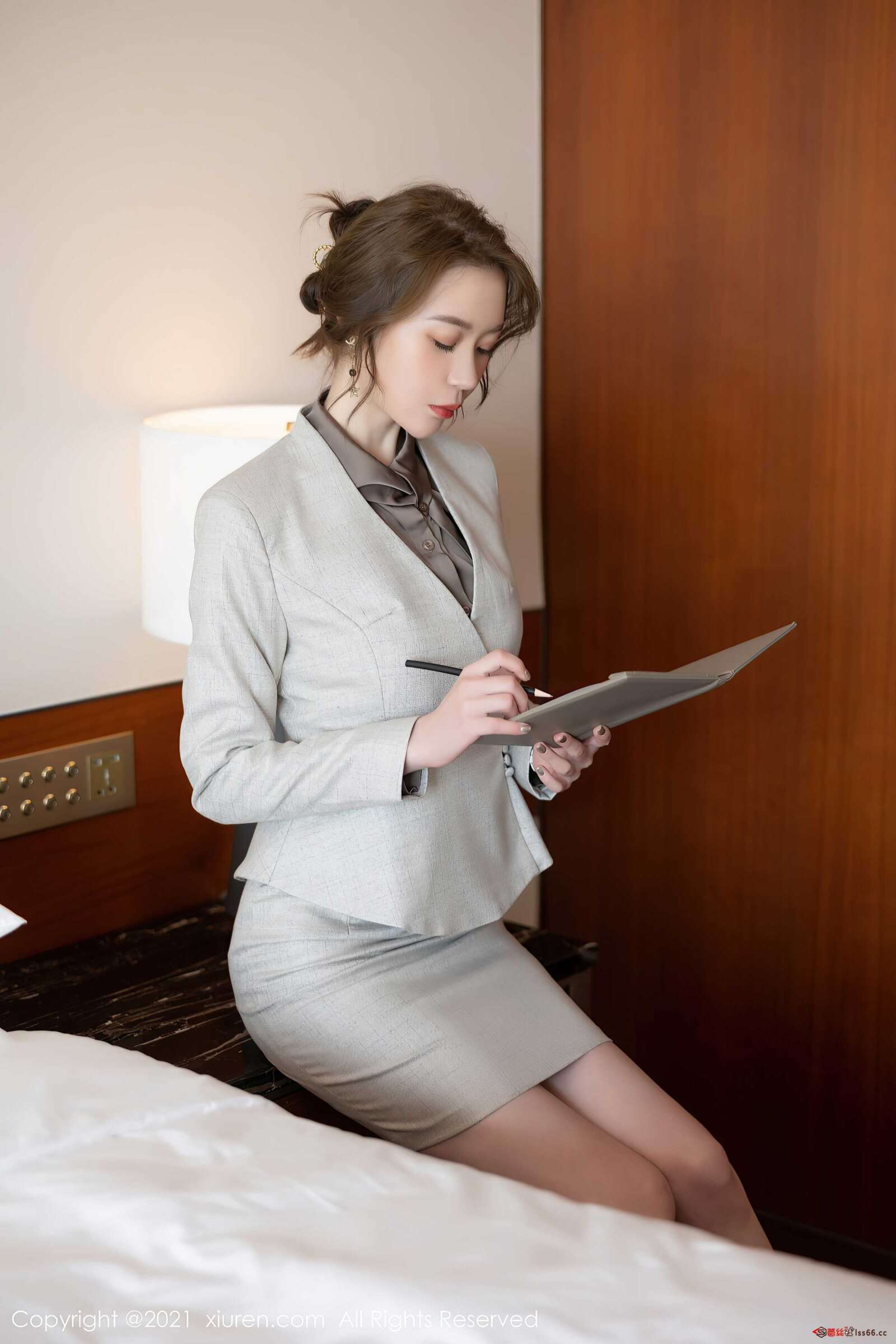 https://www.lss77.com/wp-content/uploads/2022/01/0005-176-1600x2400.jpg