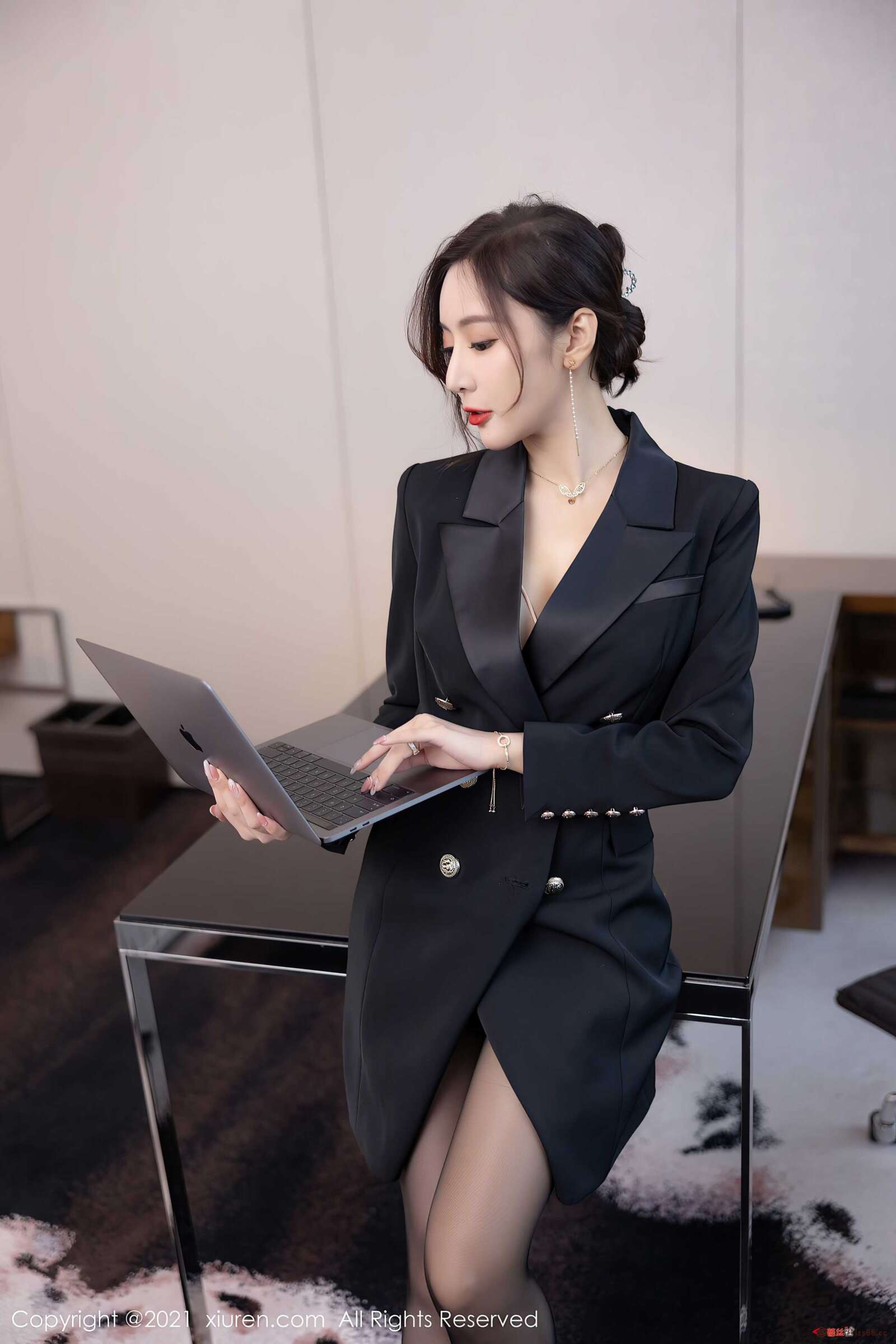 https://www.lss77.com/wp-content/uploads/2022/01/0016-113-1600x2400.jpg