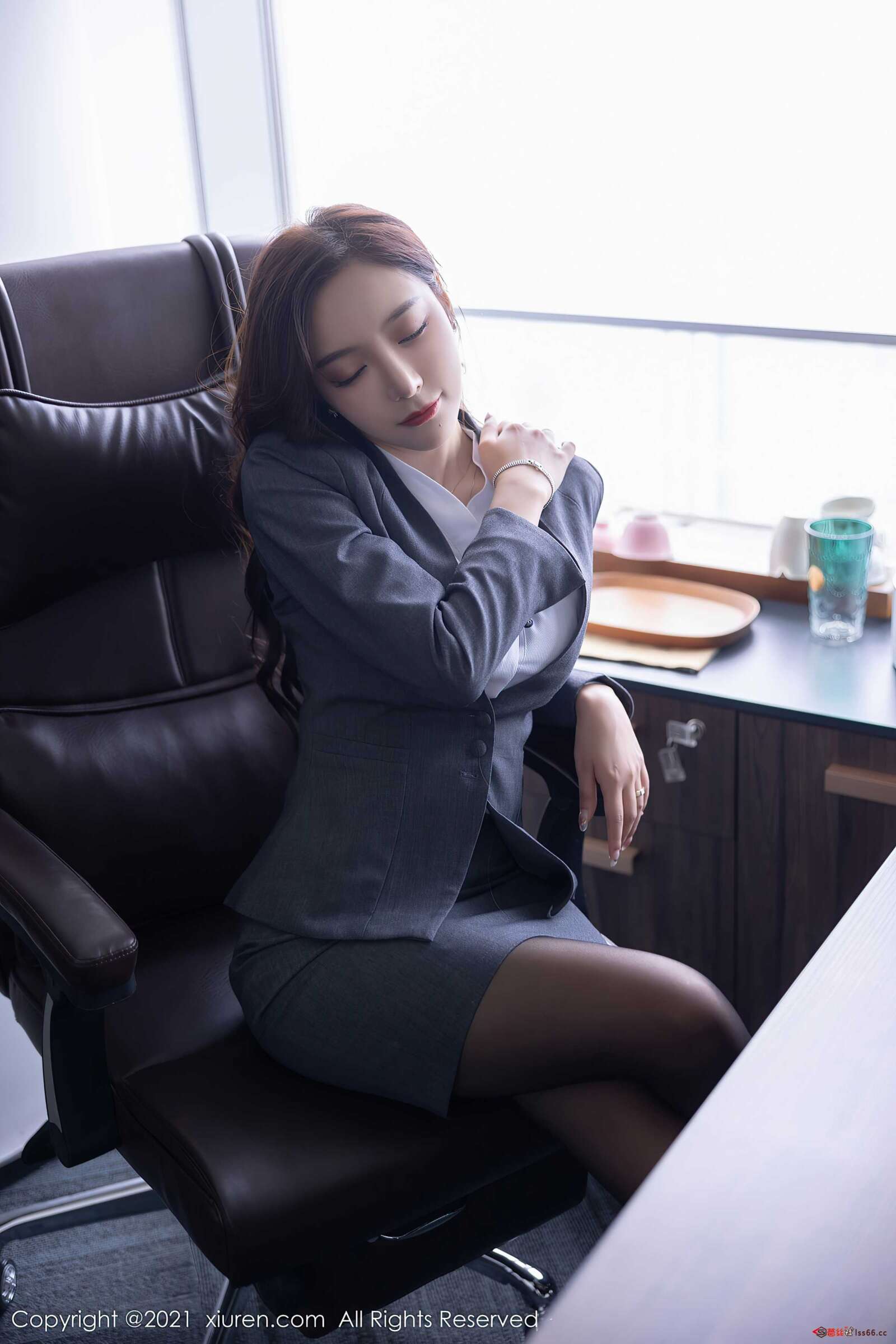 https://www.lss77.com/wp-content/uploads/2022/01/0017-128-1600x2400.jpg