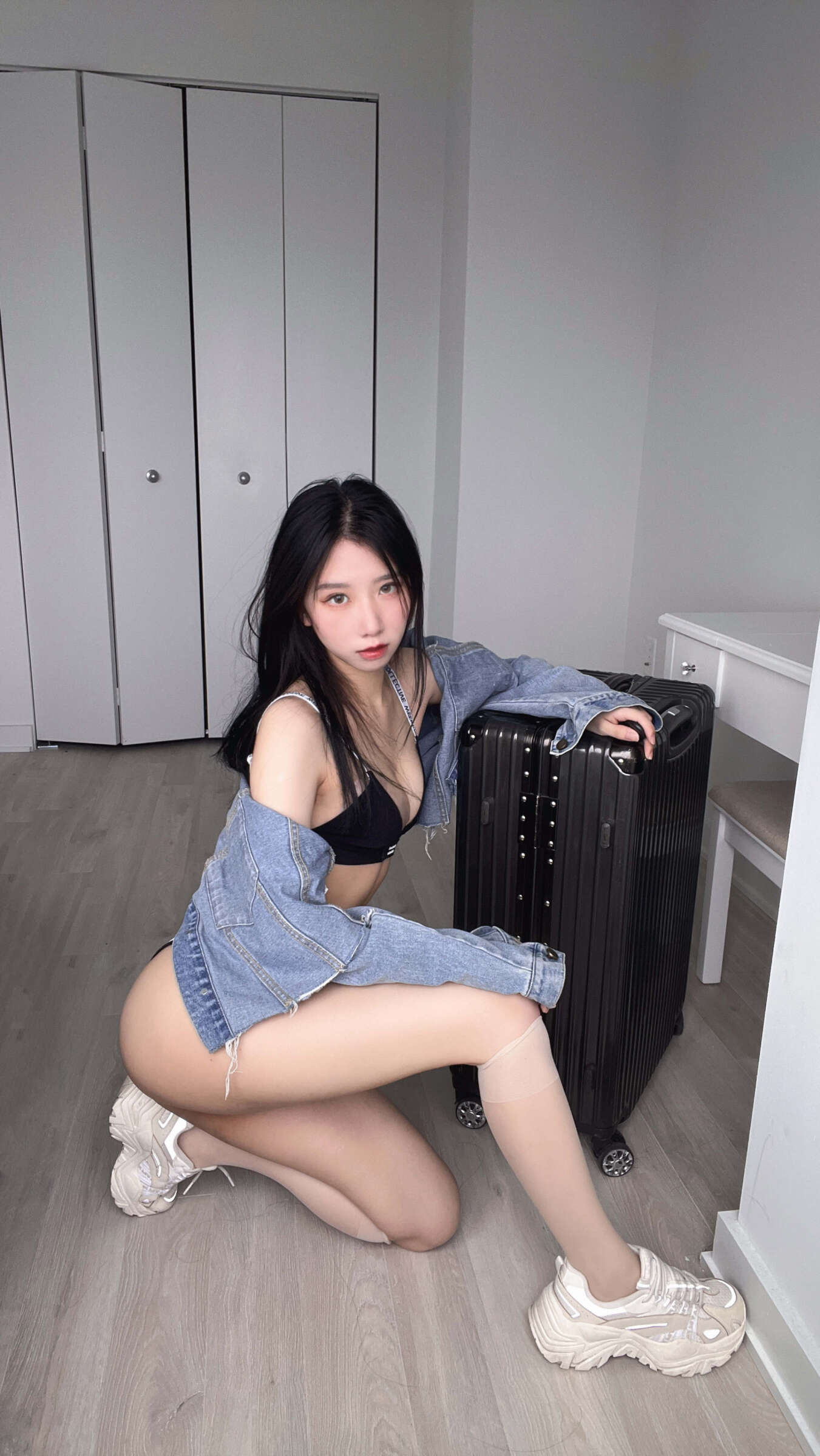 https://www.lss77.com/wp-content/uploads/2022/02/33-9-1351x2400.jpg