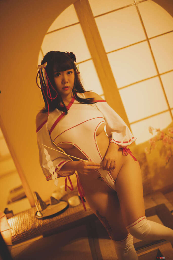 甜糖大魔王-妈妈子巫女【33P105M】