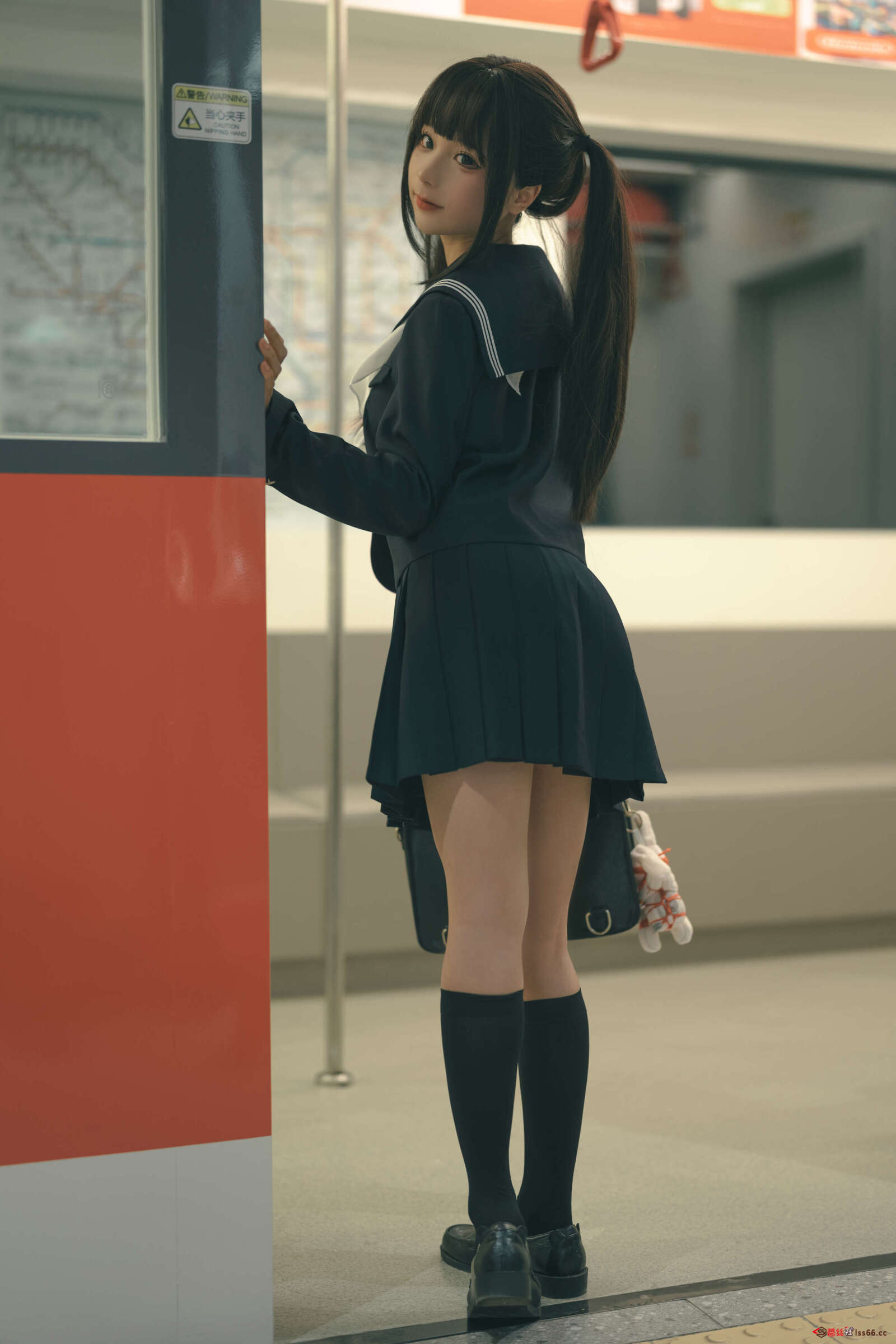 https://www.lss77.com/wp-content/uploads/2022/04/04-6-1600x2400.jpg