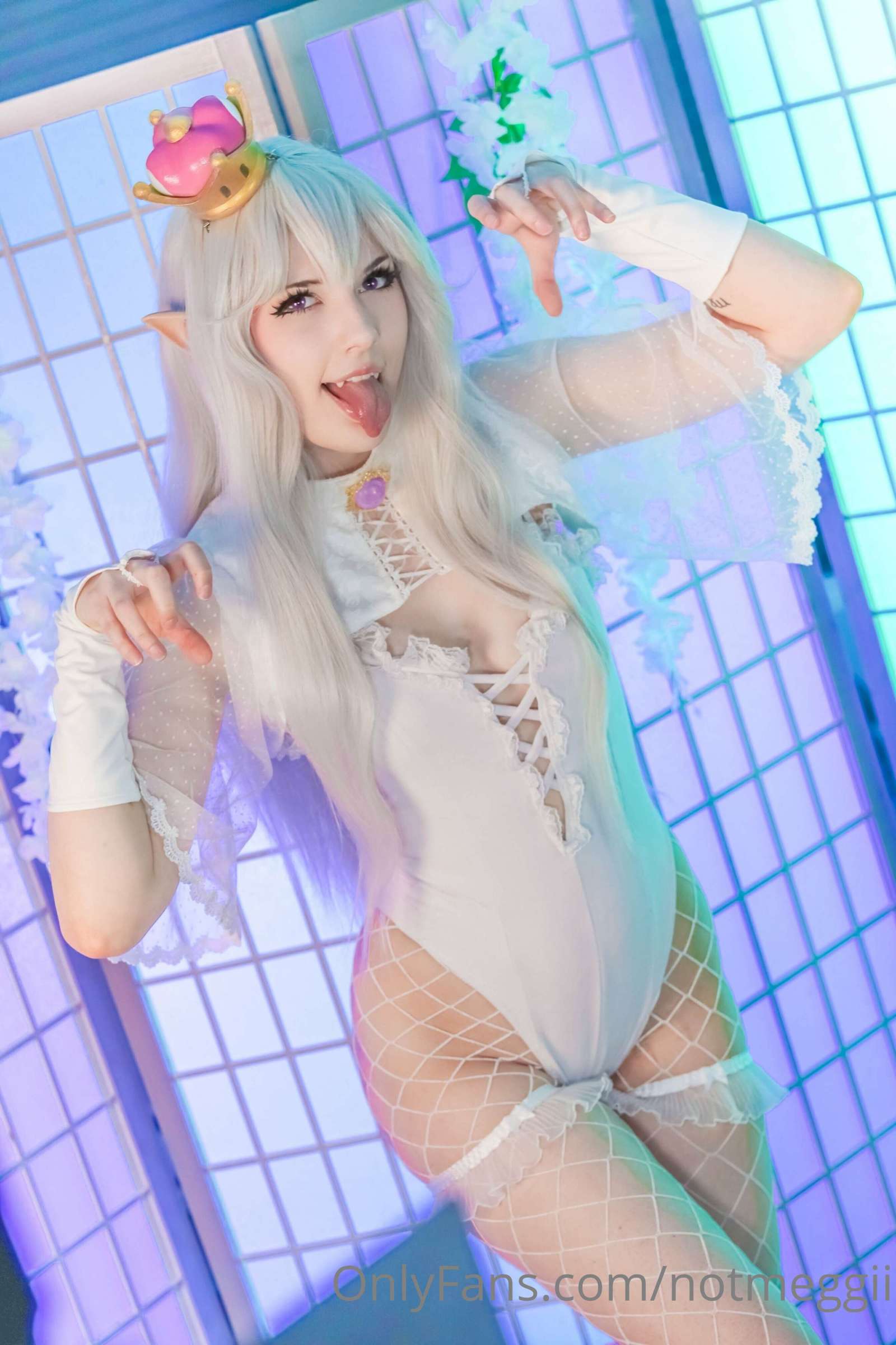 https://www.lss77.com/wp-content/uploads/2022/05/04_Meggii_Booette_4-1600x2400.jpg