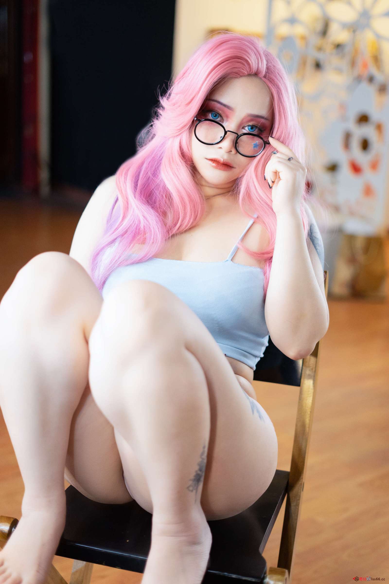 https://www.lss77.com/wp-content/uploads/2022/05/16_SERAPHINE_17-1600x2400.jpg