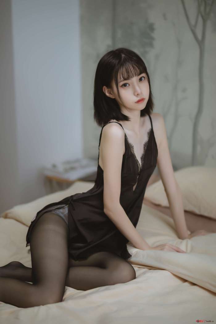 许岚LAN NO.006 黑色蕾丝睡衣 [40P-585MB]