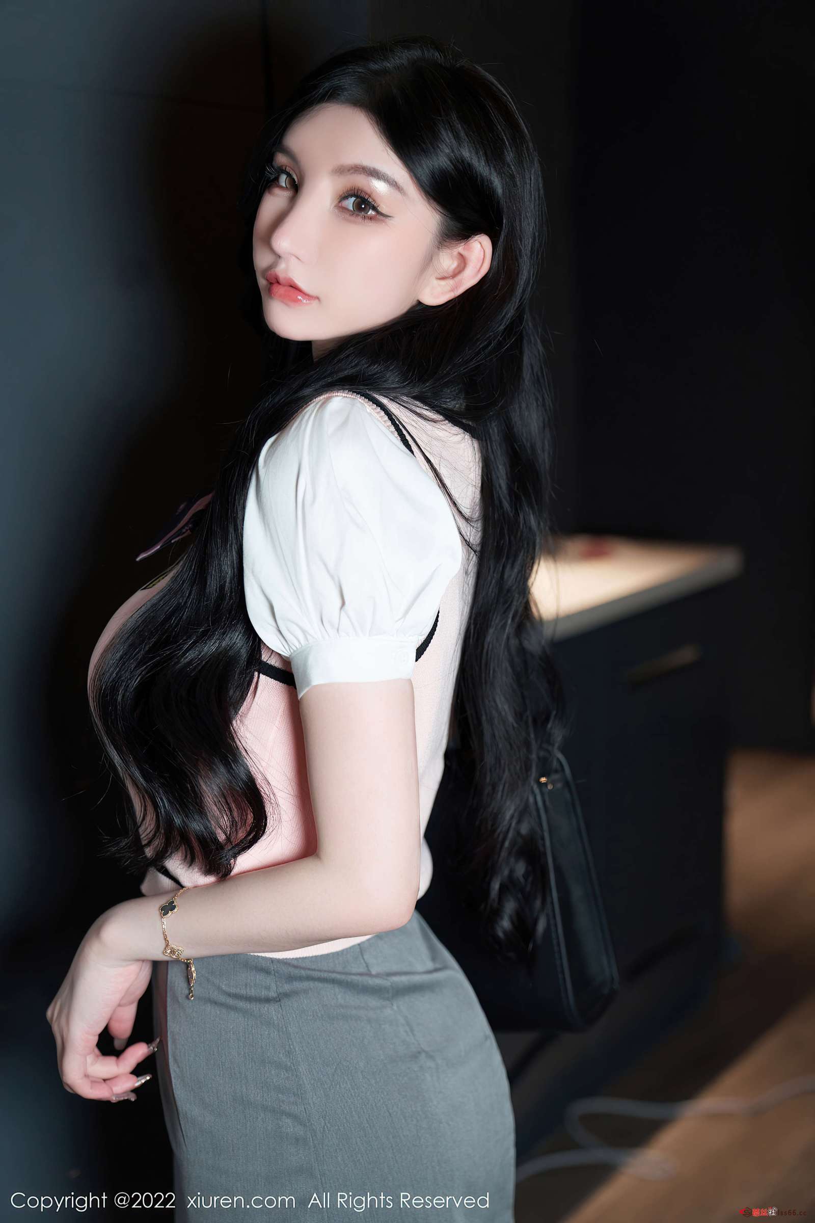 https://www.lss77.com/wp-content/uploads/2022/08/0016-142-1600x2400.jpg