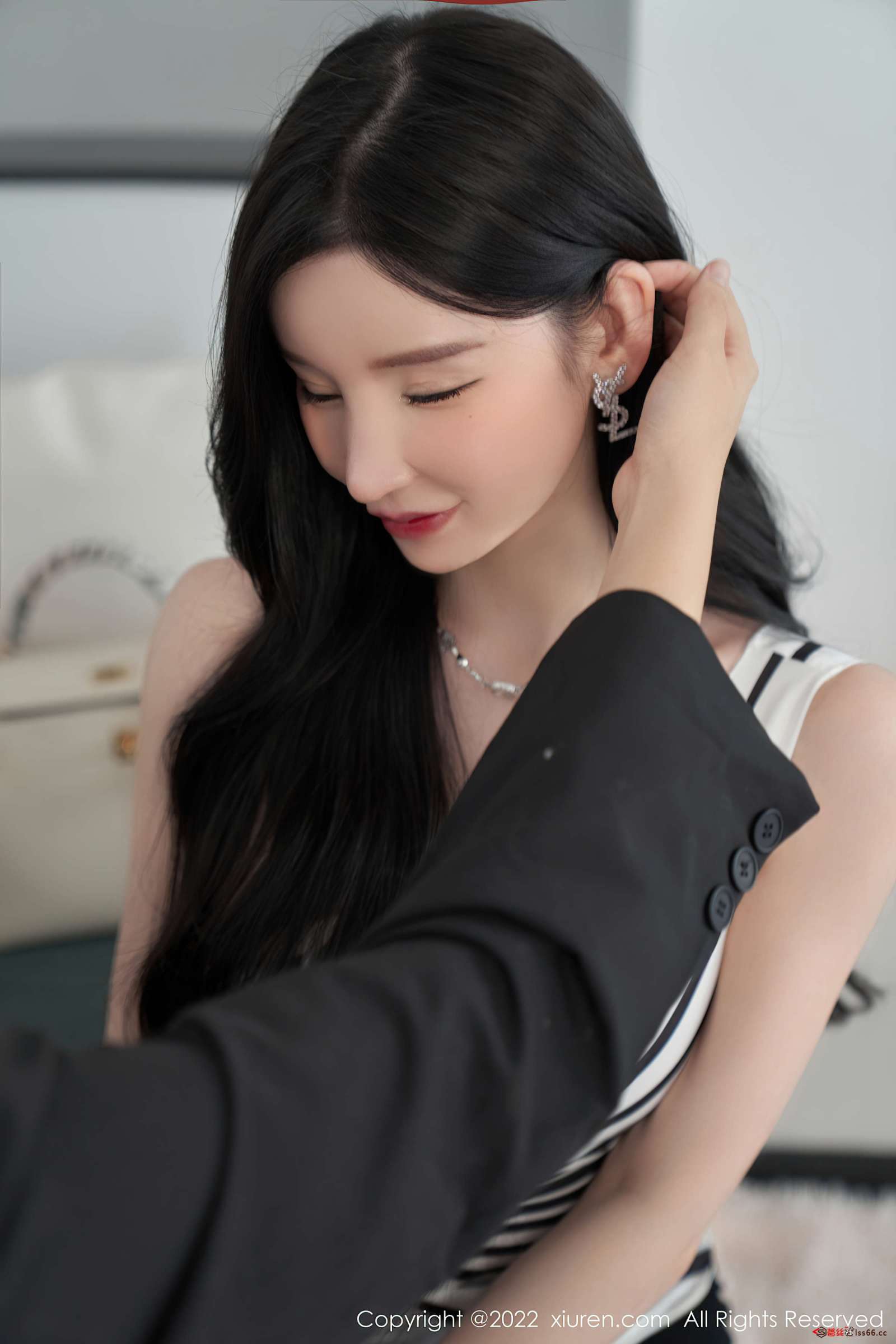 https://www.lss77.com/wp-content/uploads/2022/08/0021-276-1600x2400.jpg