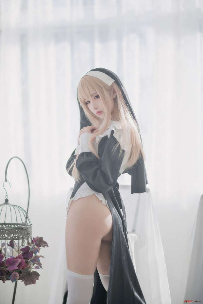 Shika小鹿鹿 – 修女 [16P118MB]