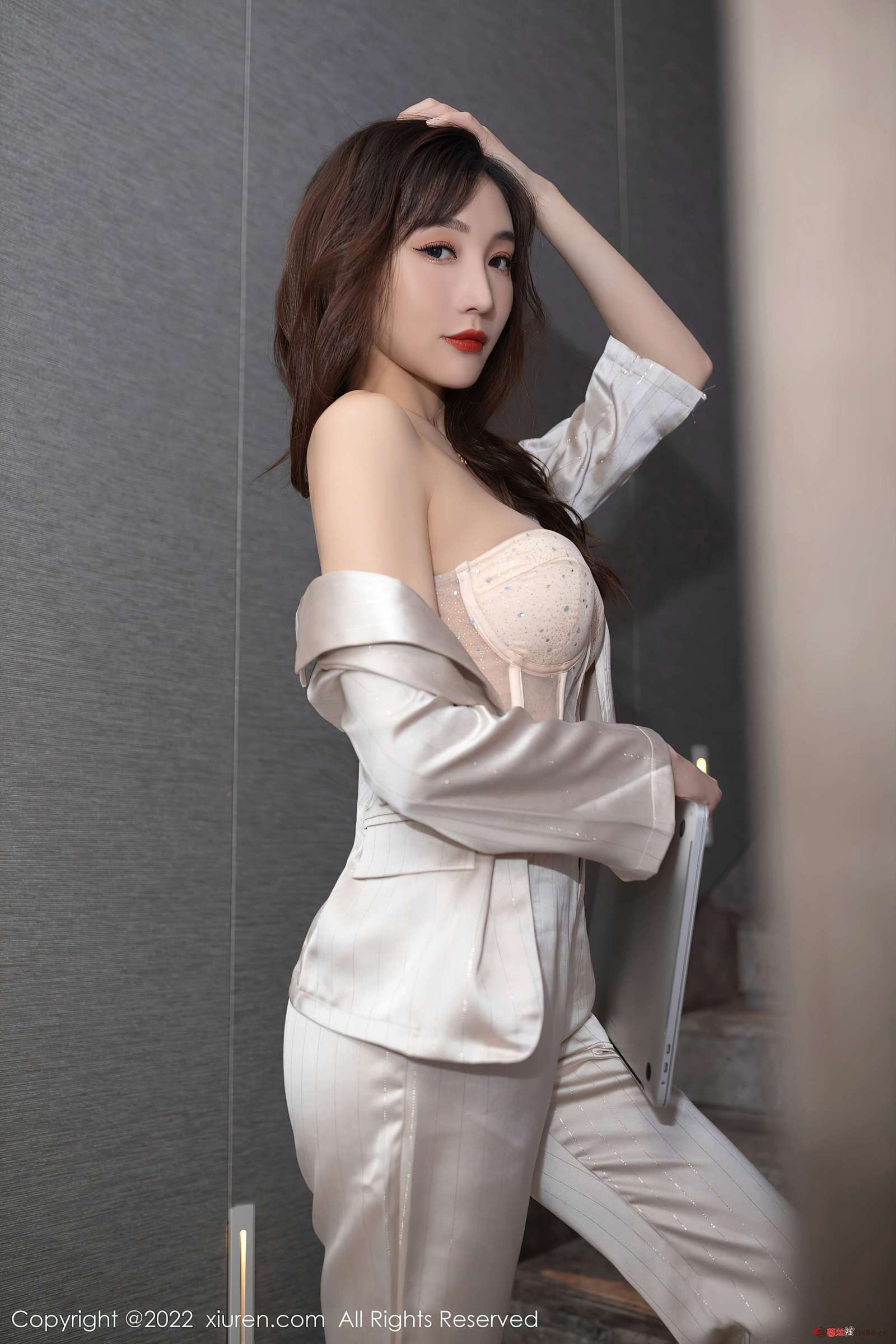 https://www.lss77.com/wp-content/uploads/2022/10/0017-187-1600x2400.jpg