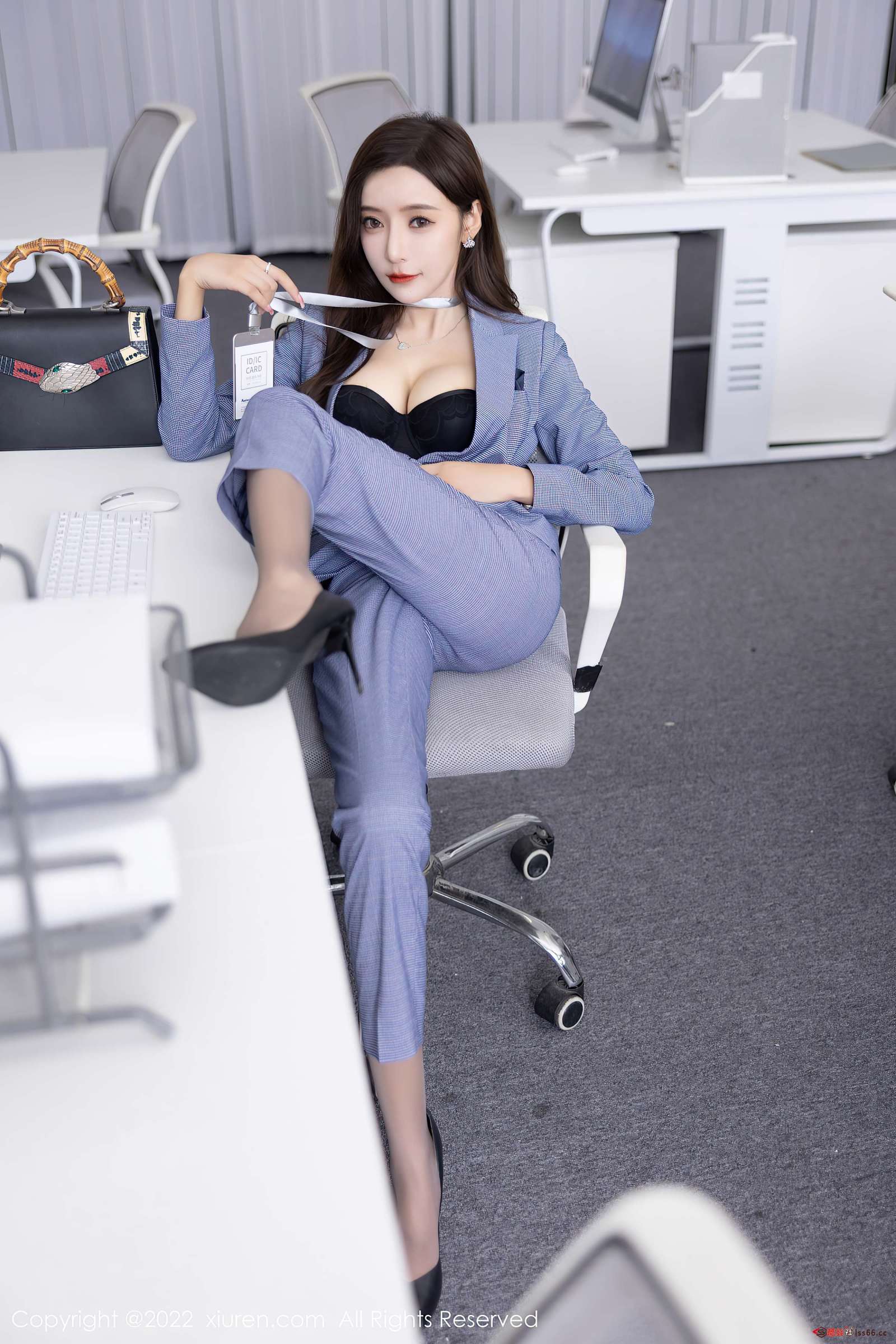 https://www.lss77.com/wp-content/uploads/2022/10/0023-245-1600x2400.jpg