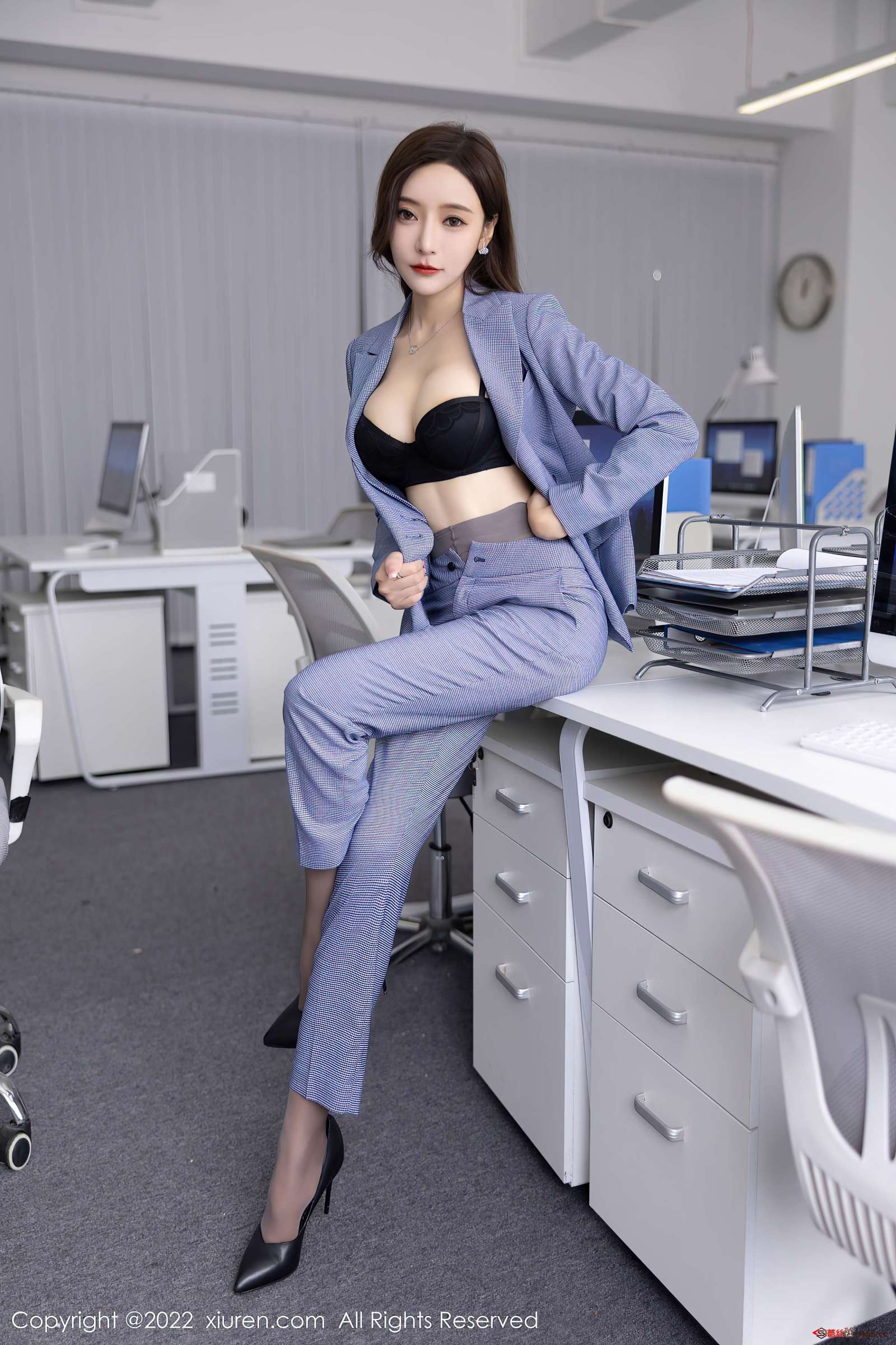 https://www.lss77.com/wp-content/uploads/2022/10/0030-243-1600x2400.jpg