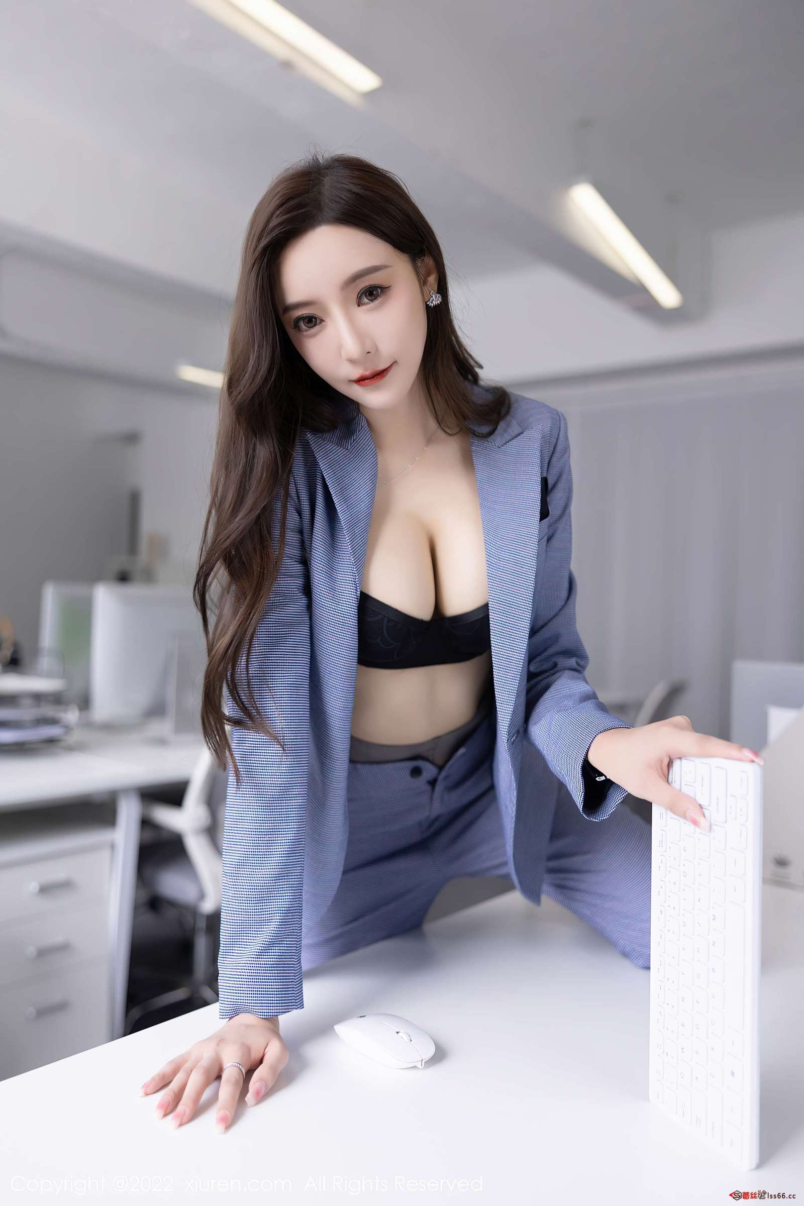 https://www.lss77.com/wp-content/uploads/2022/10/0041-204-1600x2400.jpg