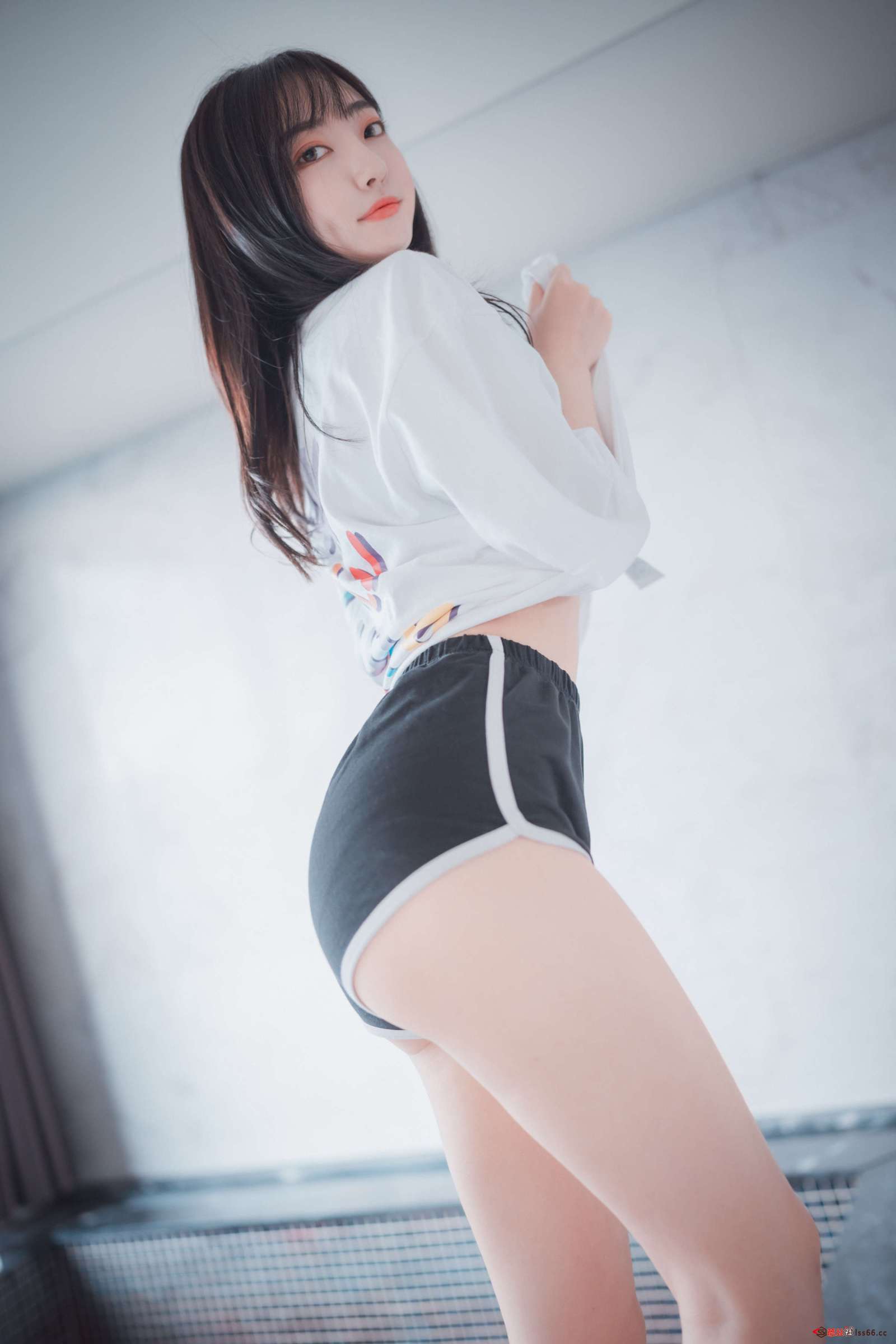 https://www.lss77.com/wp-content/uploads/2022/10/010-44-1600x2400.jpg