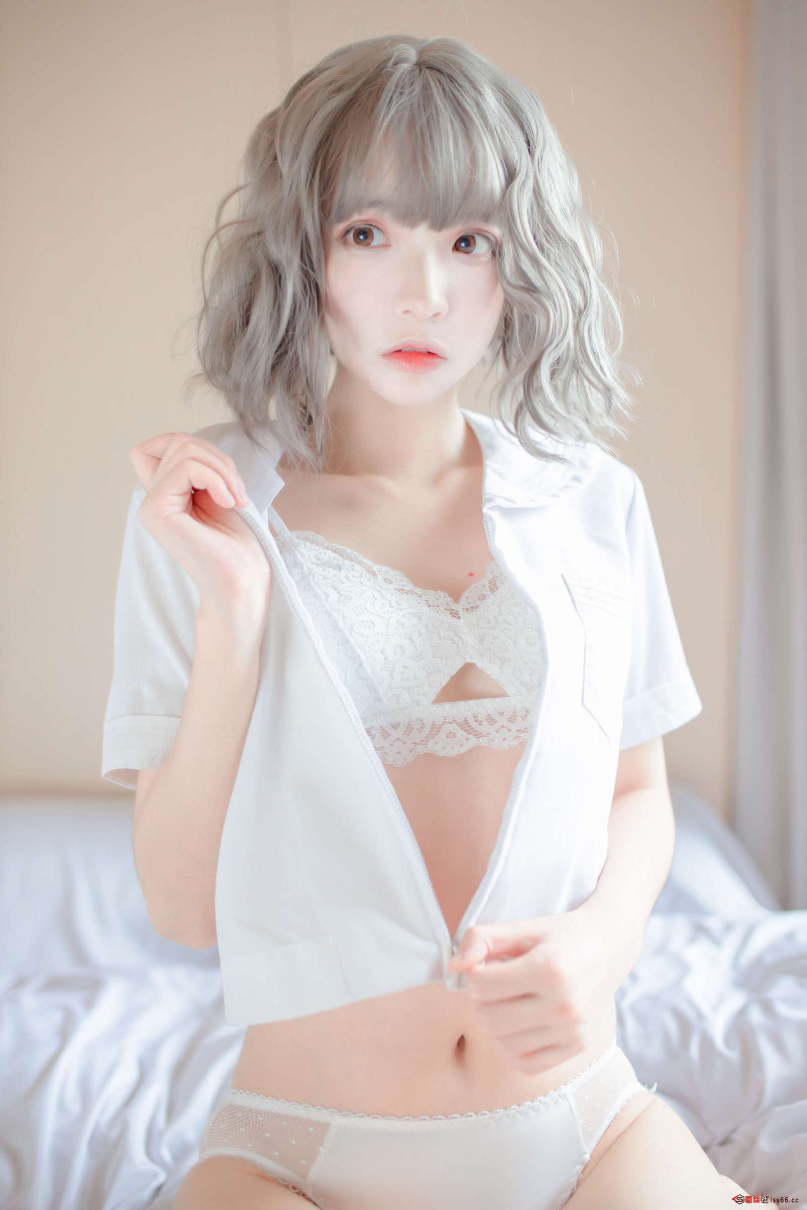https://www.lss77.com/wp-content/uploads/2022/10/038A3853-1600x2400.jpg