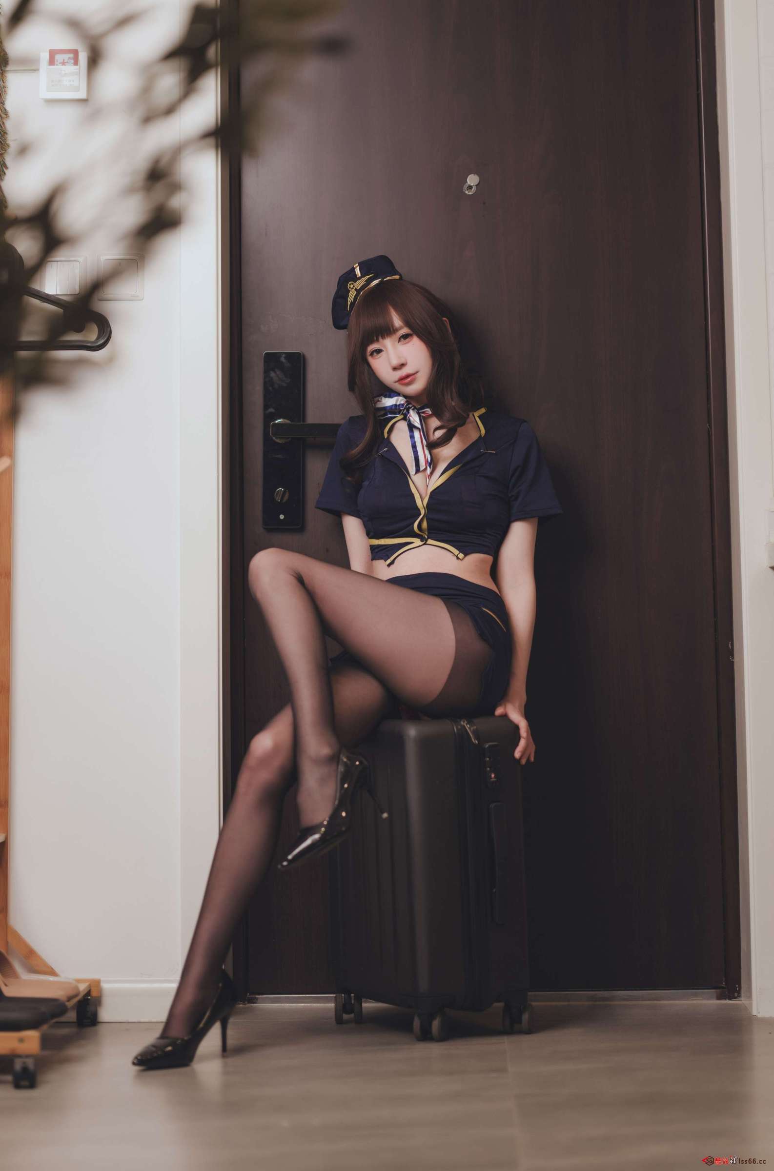 https://www.lss77.com/wp-content/uploads/2022/10/4-52-1586x2400.jpg