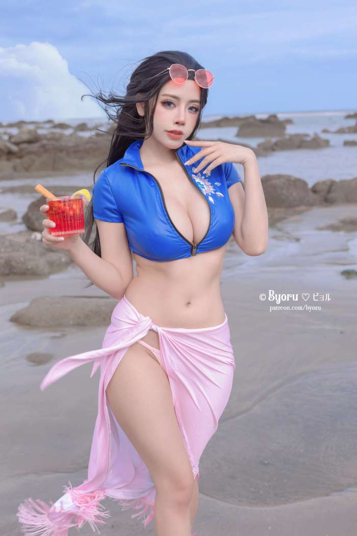 Byoru – 妮可罗宾 [30P198MB]