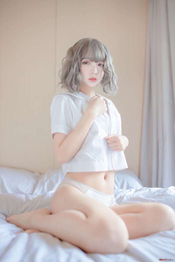 疯猫ss – 思绪之内衣 [27P363MB]