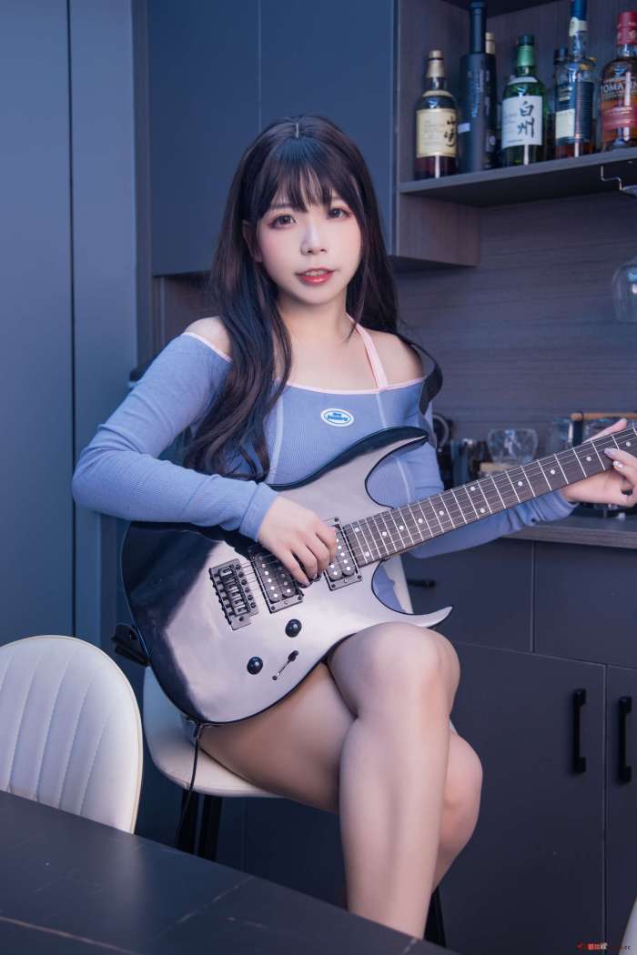 无颜小天使 NO.015 吉他妹妹2.0 [25P-370MB]