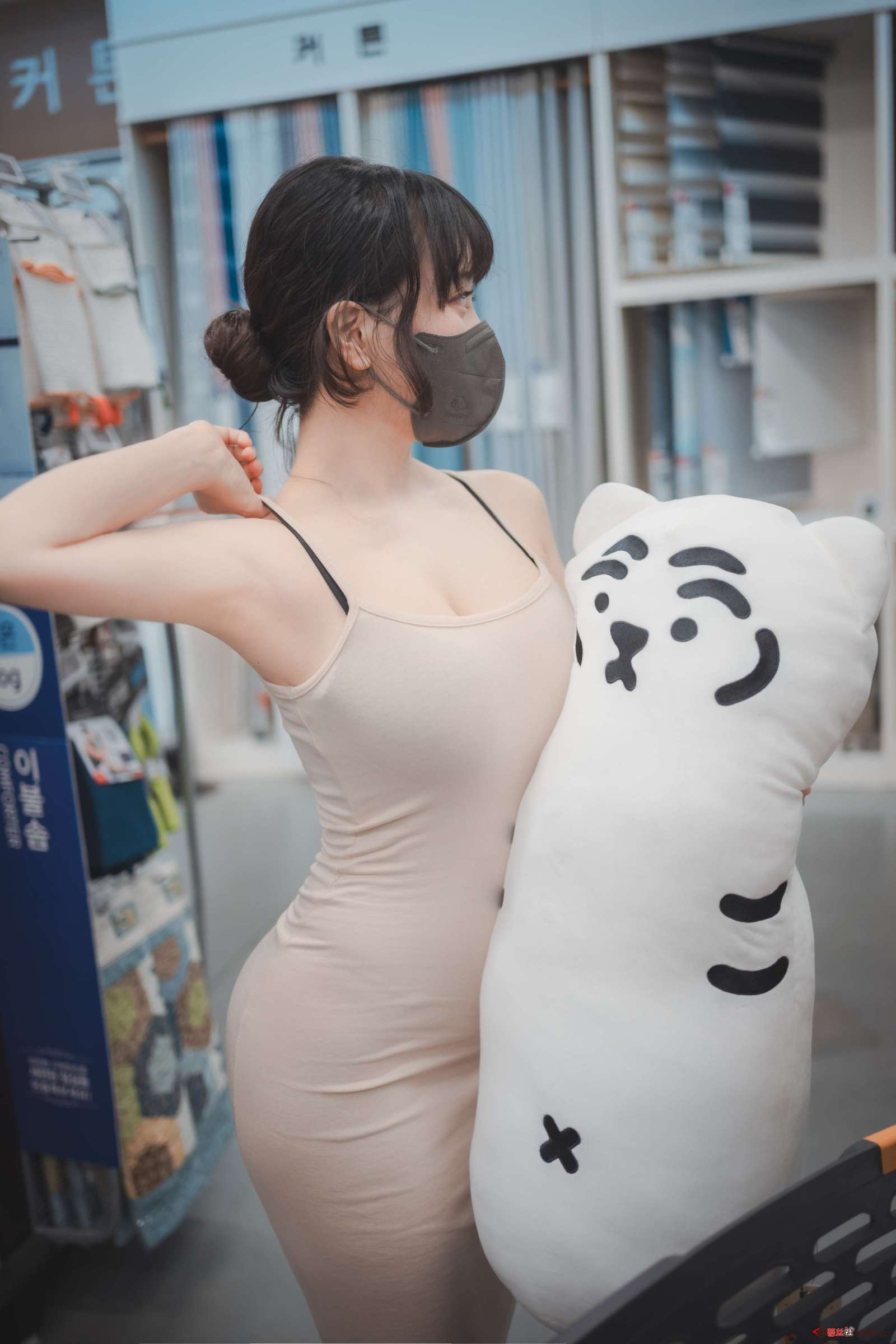 https://www.lss77.com/wp-content/uploads/2022/11/010-361-1600x2400.jpg