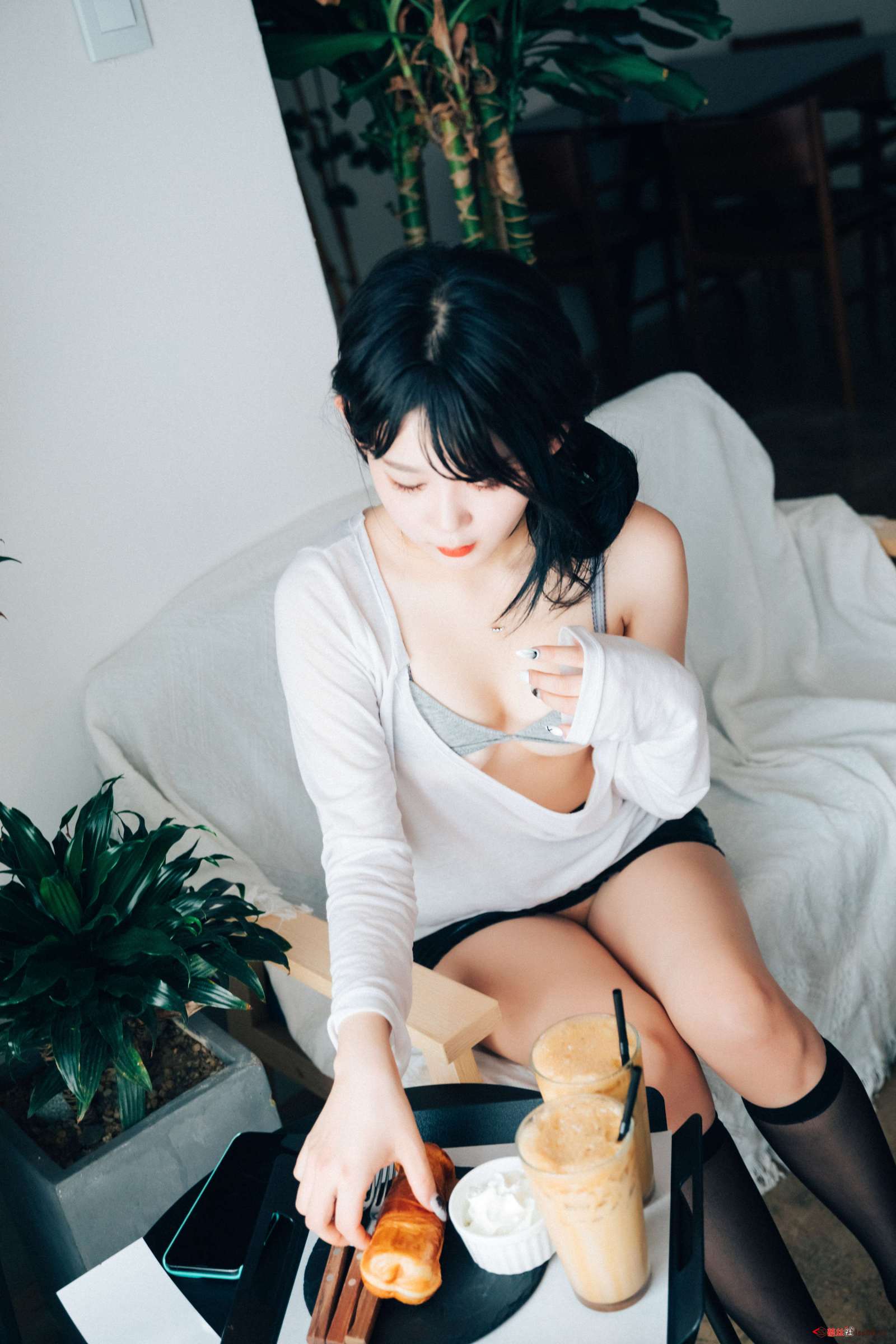 https://www.lss77.com/wp-content/uploads/2022/11/042-207-1600x2400.jpg