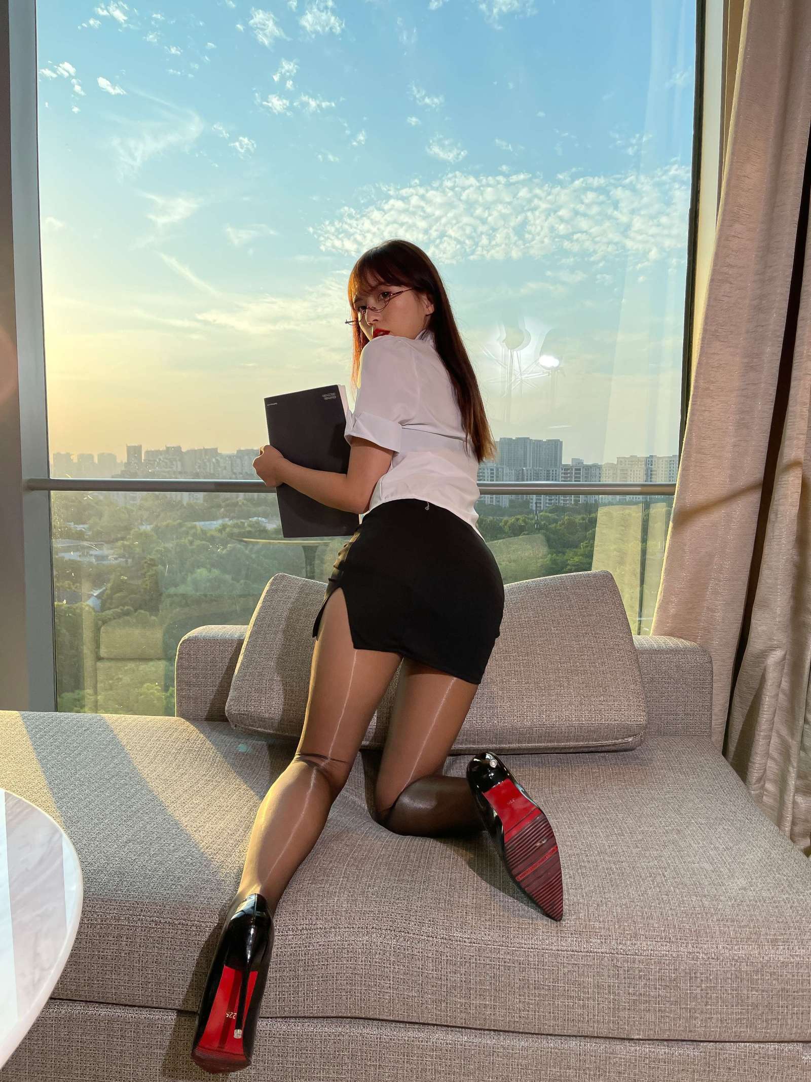 https://www.lss77.com/wp-content/uploads/2022/11/3-4-1600x2133.jpg