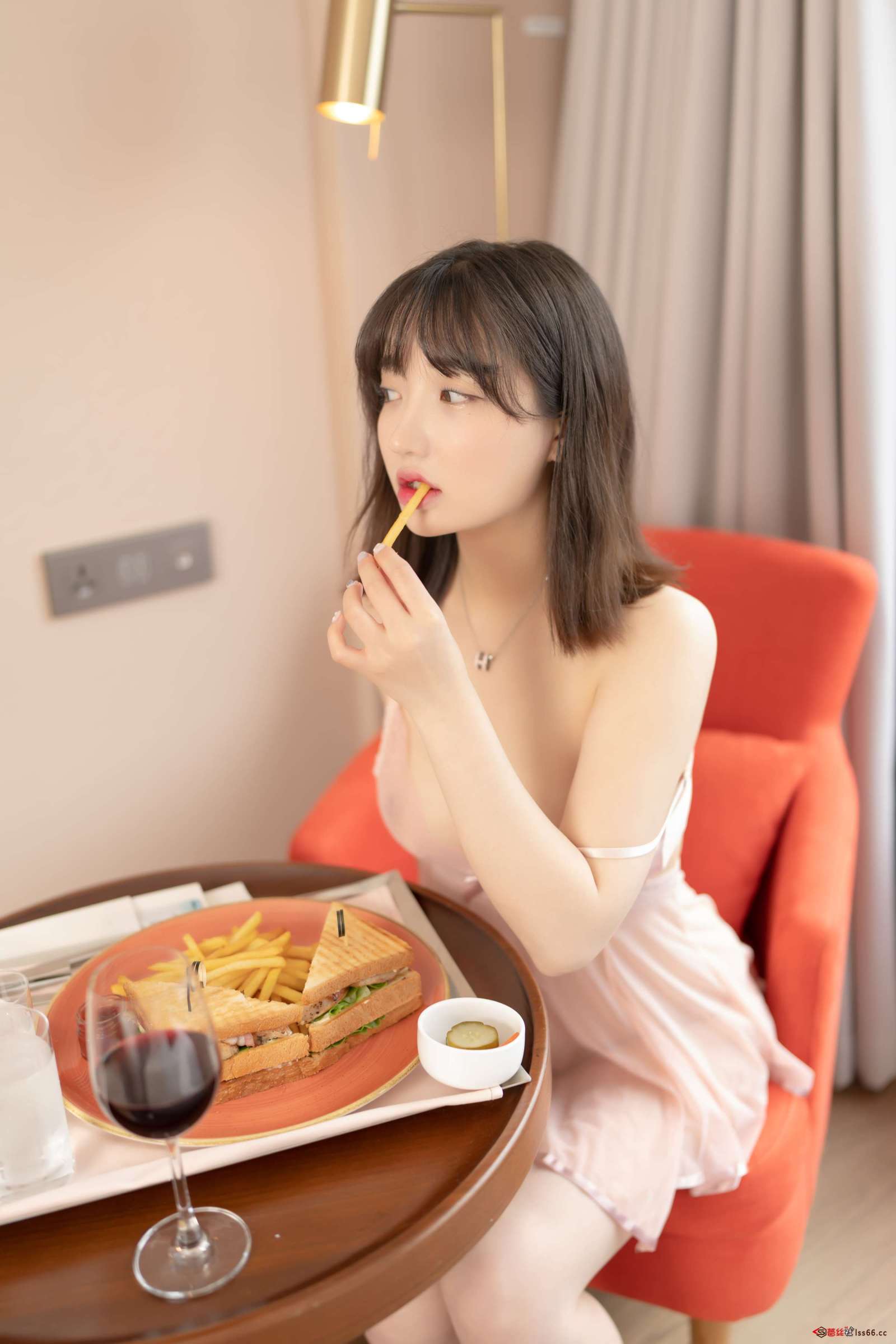 https://www.lss77.com/wp-content/uploads/2022/11/61-28-1600x2400.jpg
