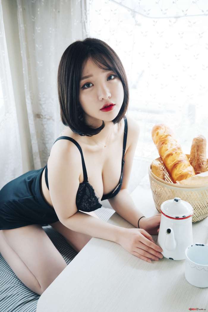 [Loozy] Son Ye-Eun – Officegirls Vacation Vol.2 [85P795M]