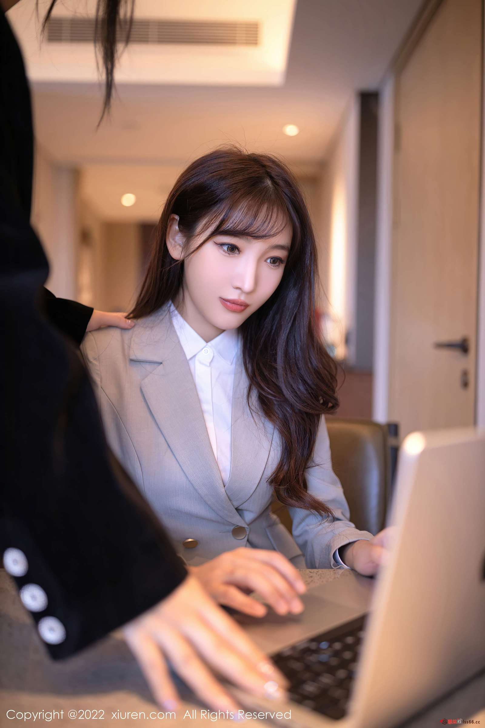 https://www.lss77.com/wp-content/uploads/2022/12/0008-27-1600x2400.jpg