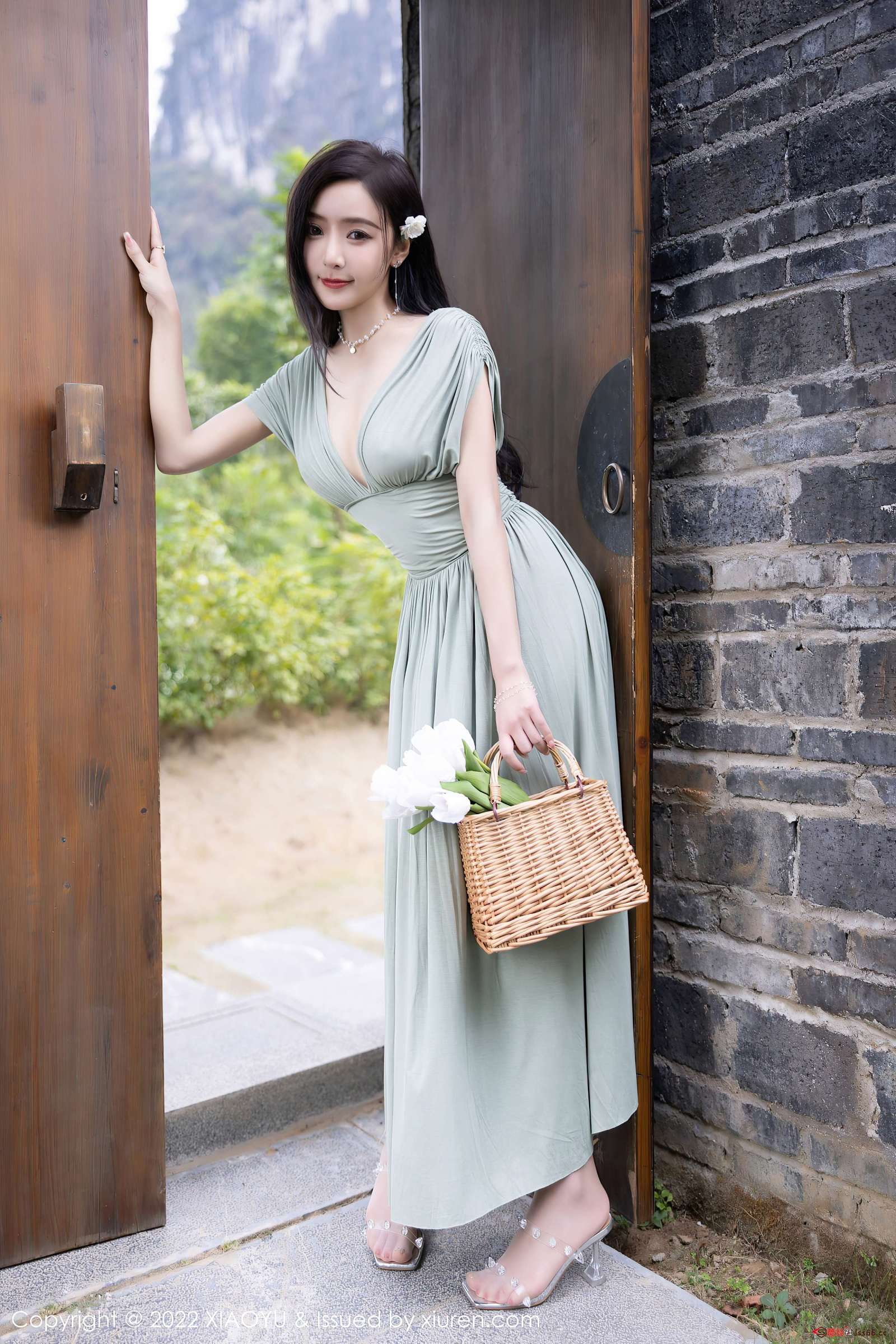 https://www.lss77.com/wp-content/uploads/2022/12/011-82-1600x2400.jpg