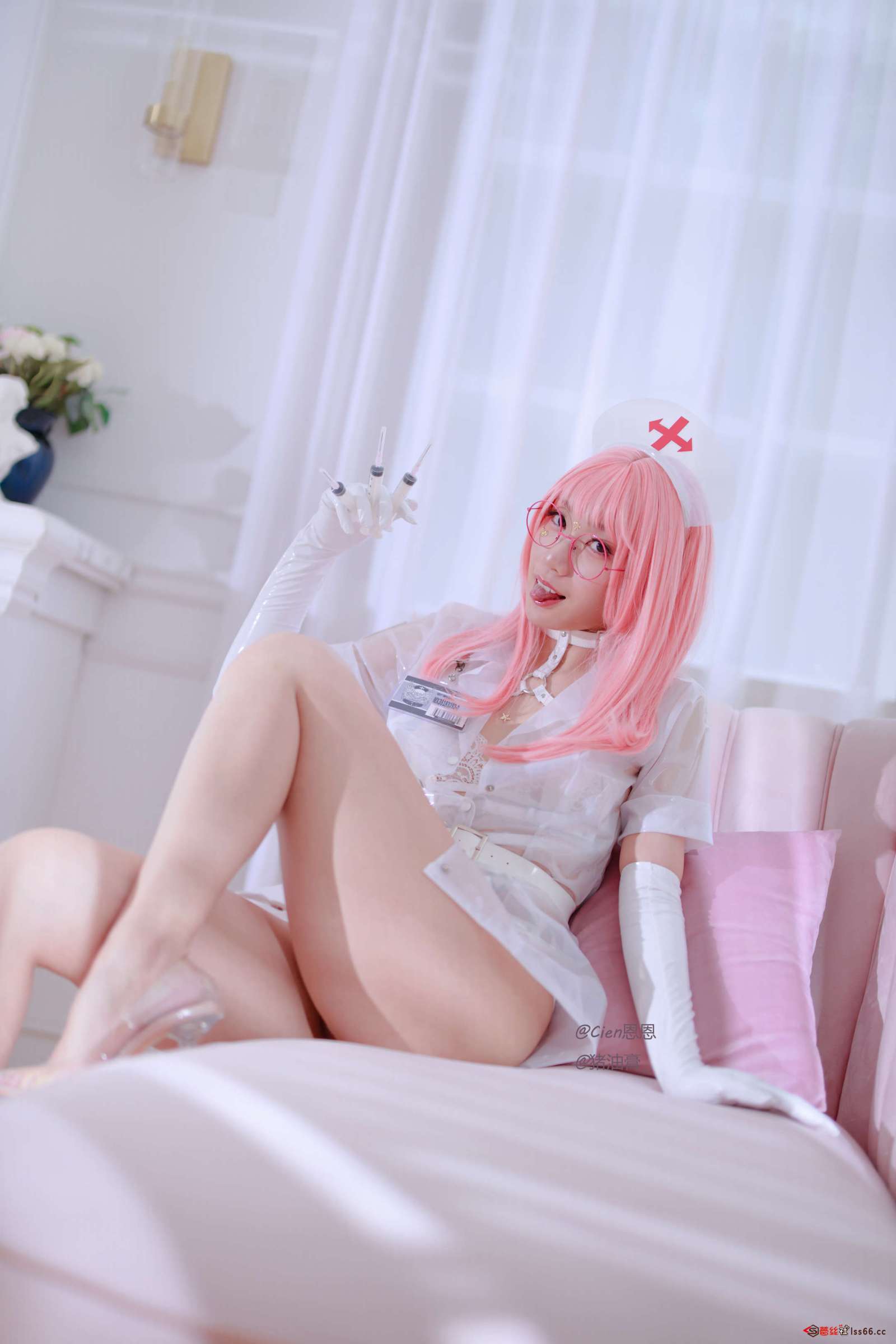 https://www.lss77.com/wp-content/uploads/2022/12/012-326-1600x2400.jpg