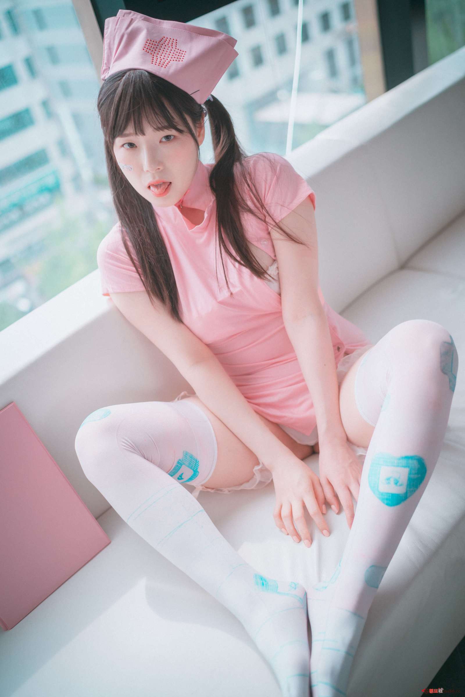 https://www.lss77.com/wp-content/uploads/2022/12/026-1600x2400.jpg