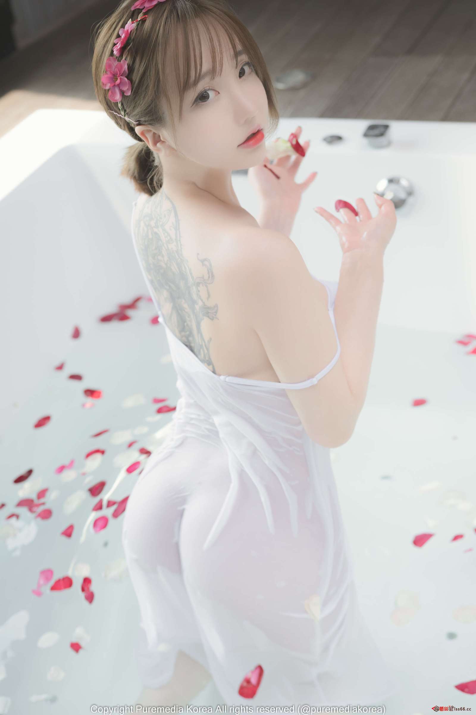 https://www.lss77.com/wp-content/uploads/2022/12/78-4-1600x2400.jpg